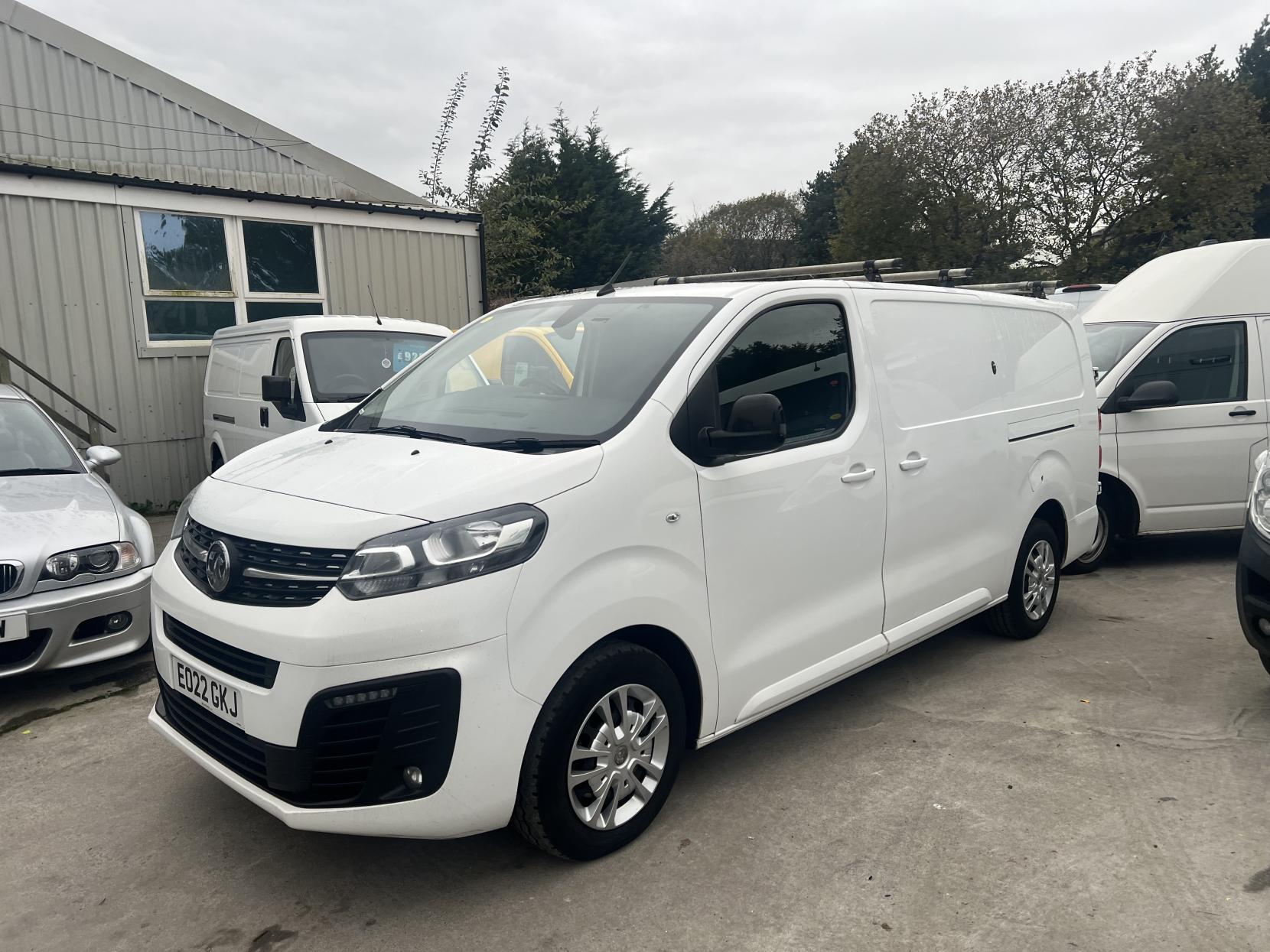 Vauxhall Vivaro 1.5 Turbo D 2900 Sportive Panel Van 6dr Diesel Manual L2 H1 Euro 6 (s/s) (100 ps)
