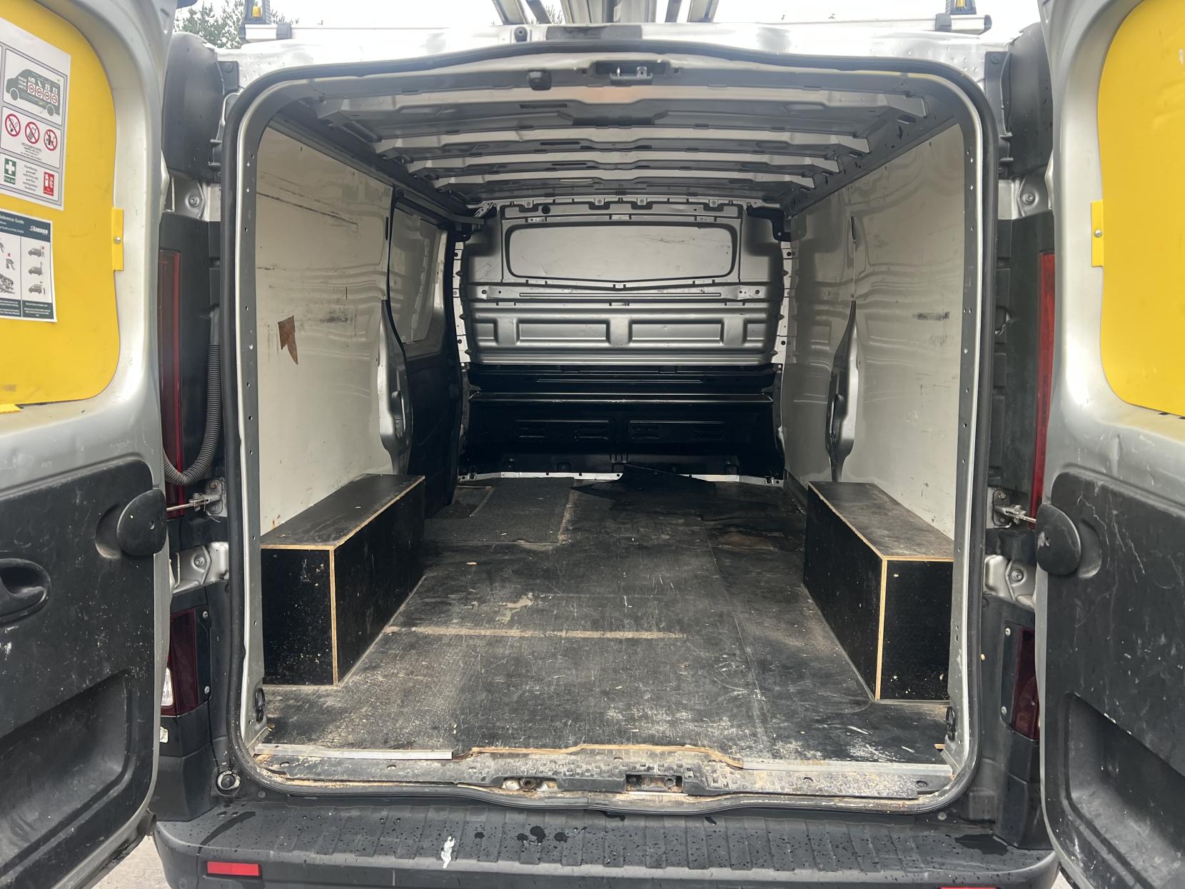 Vauxhall Vivaro 1.6 CDTi 2900 Panel Van 5dr Diesel Manual L2 H1 Euro 6 (s/s) (95 ps)