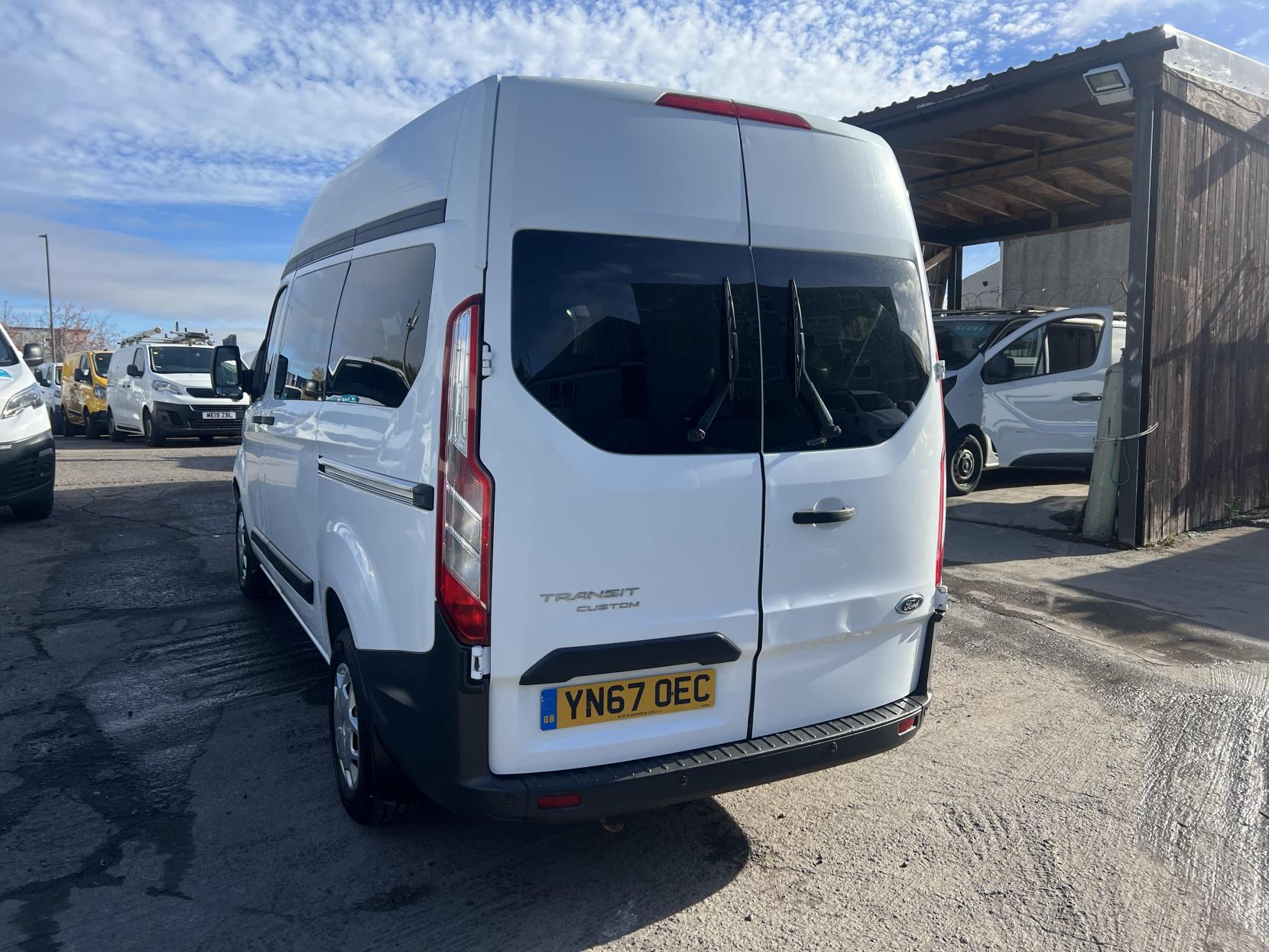Ford Transit Custom 2.0 TDCi 310 Trend Panel Van 5dr Diesel Manual L1 H2 (157 g/km, 128 bhp)