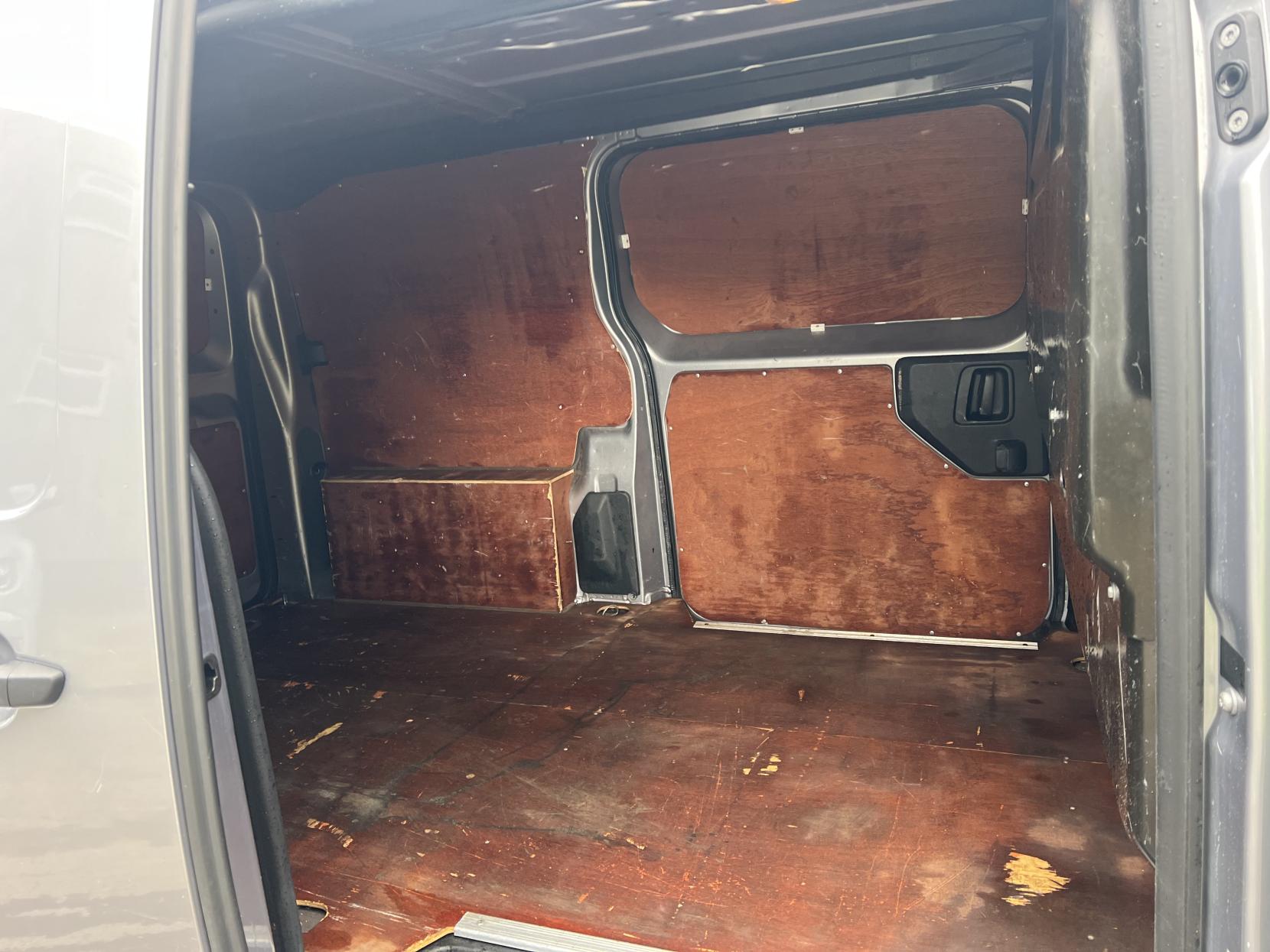 Vauxhall Vivaro 1.5 Turbo D 2700 Edition Panel Van 5dr Diesel Manual L1 H1 Euro 6 (s/s) (100 ps)