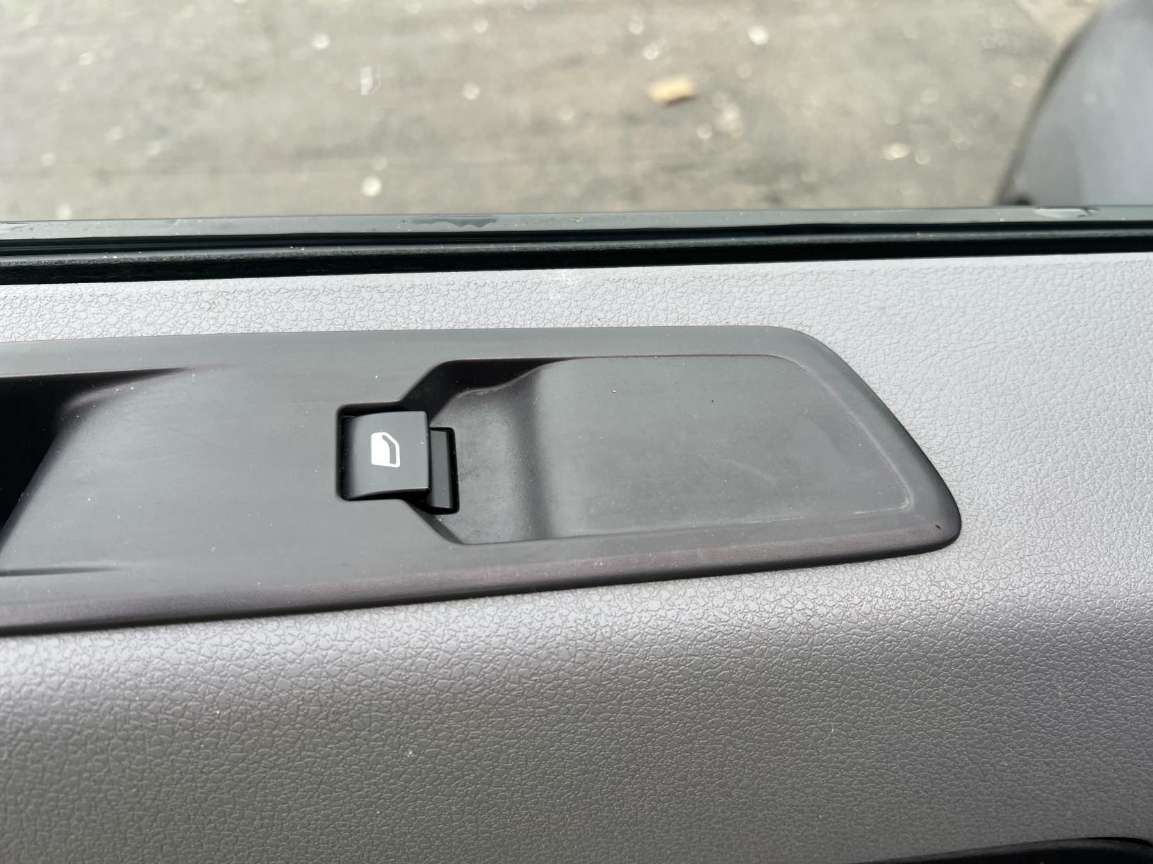 Vauxhall Vivaro 1.5 Turbo D 2700 Edition Panel Van 5dr Diesel Manual L1 H1 Euro 6 (s/s) (100 ps)