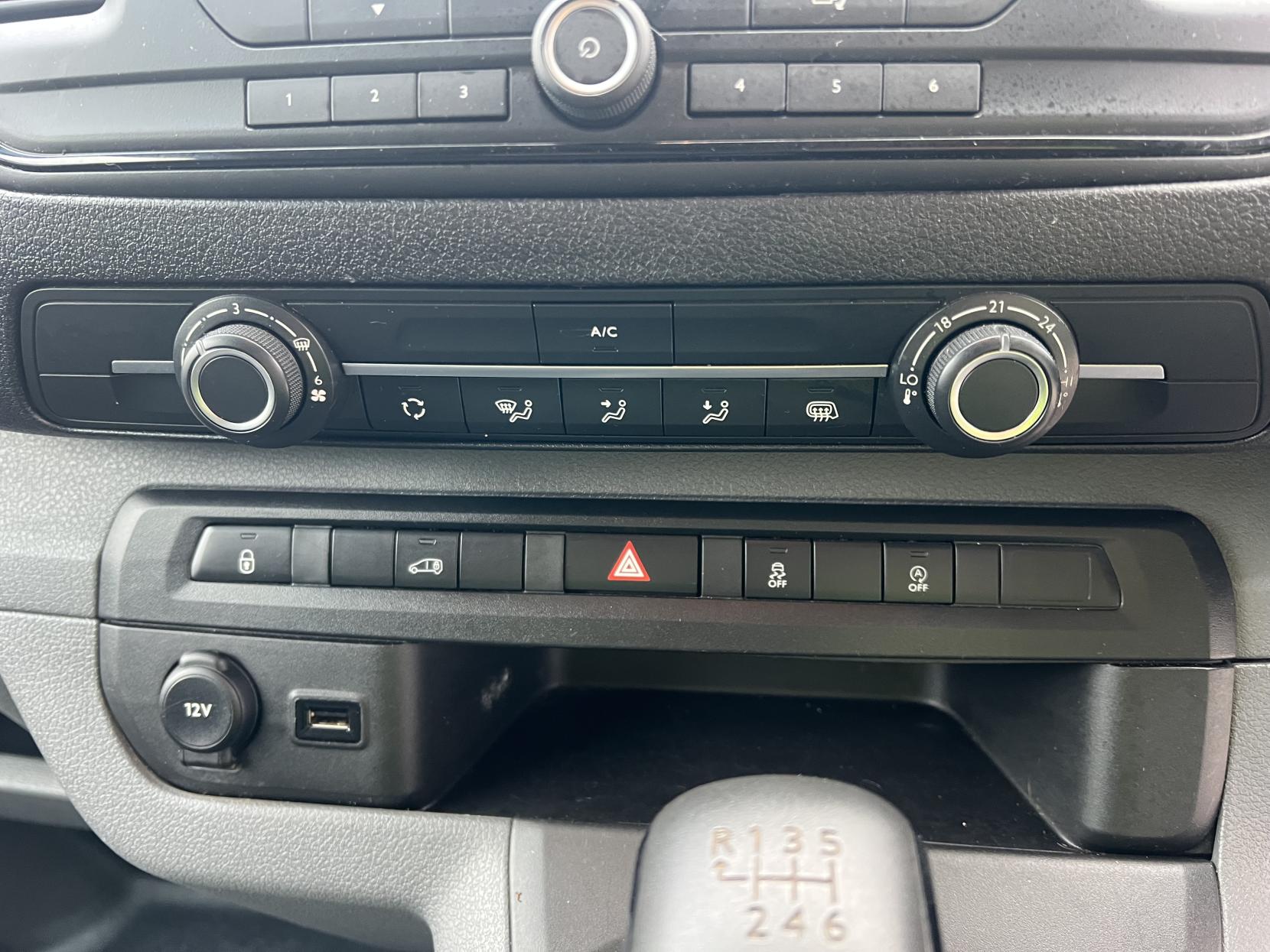 Vauxhall Vivaro 1.5 Turbo D 2700 Edition Panel Van 5dr Diesel Manual L1 H1 Euro 6 (s/s) (100 ps)