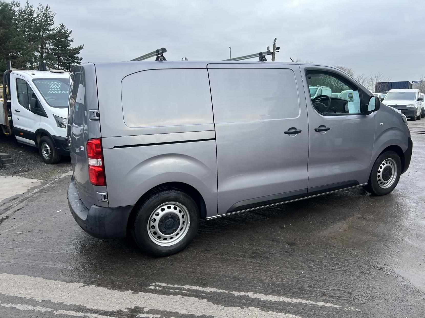 Vauxhall Vivaro 1.5 Turbo D 2700 Edition Panel Van 5dr Diesel Manual L1 H1 Euro 6 (s/s) (100 ps)