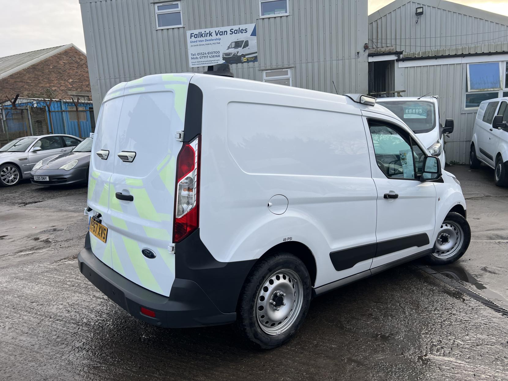 Ford Transit Connect 1.5 TDCi 220 Panel Van 5dr Diesel Manual L1 H1 (124 g/km, 99 bhp)