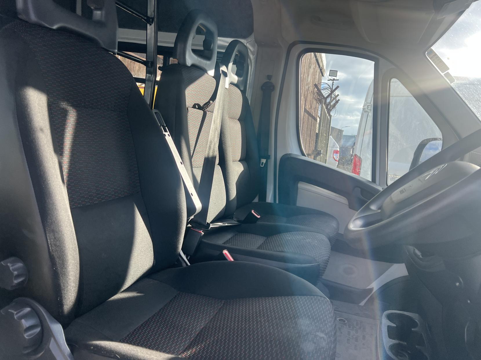 Citroen Relay 2.0 BlueHDi 35 Enterprise Panel Van 5dr Diesel Manual L3 High Roof Euro 6 (130 ps)