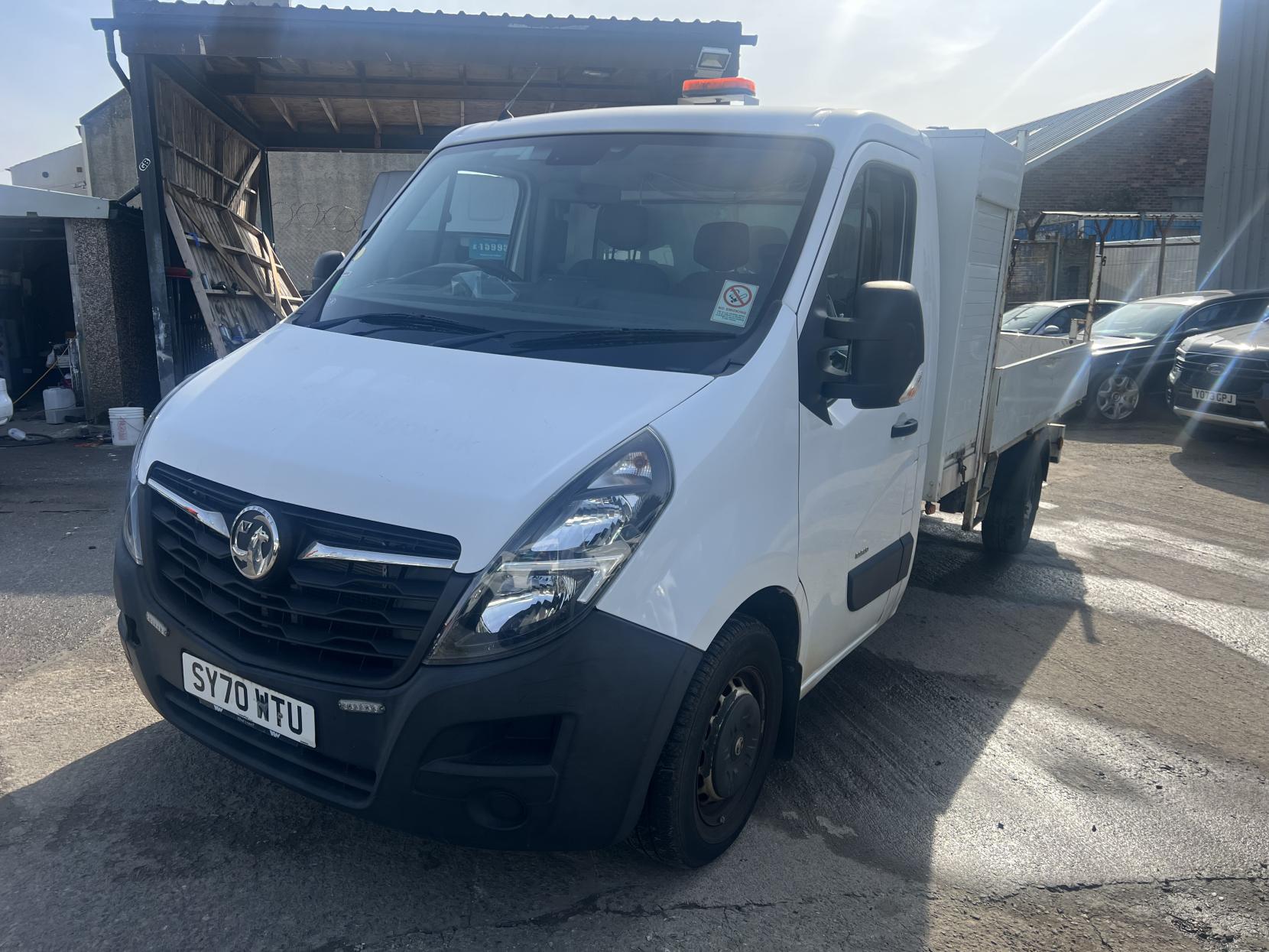 Vauxhall Movano 2.3 CDTi 3500 BiTurbo Chassis Cab 2dr Diesel Manual RWD L3 H1 Euro 6 (130 ps)