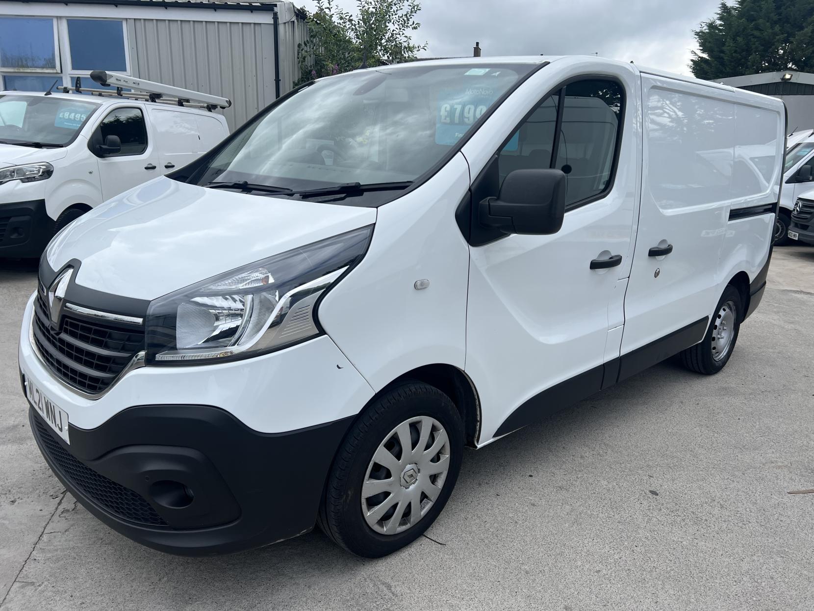 Renault Trafic 2.0 dCi ENERGY 30 Business Panel Van 5dr Diesel Manual SWB Standard Roof Euro 6 (s/s) (120 ps)