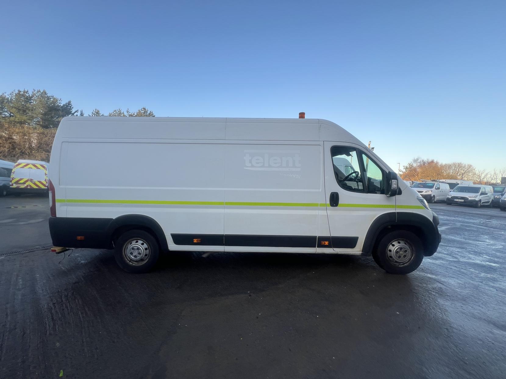 Citroen Relay 2.2 BlueHDi 35 Enterprise Panel Van 5dr Diesel Manual L4 High Roof Euro 6 (s/s) (Heavy) (140 ps)
