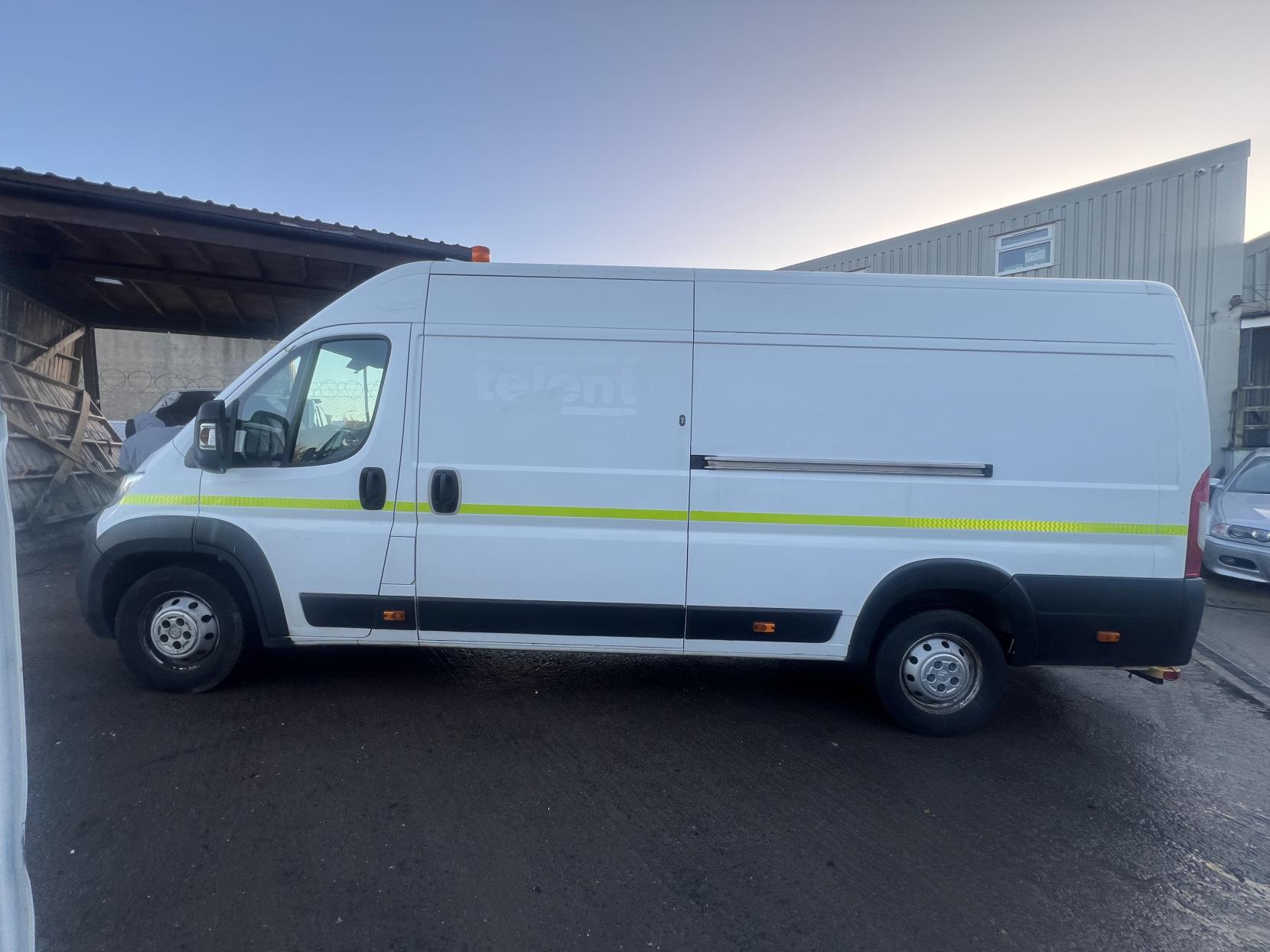 Citroen Relay 2.2 BlueHDi 35 Enterprise Panel Van 5dr Diesel Manual L4 High Roof Euro 6 (s/s) (Heavy) (140 ps)