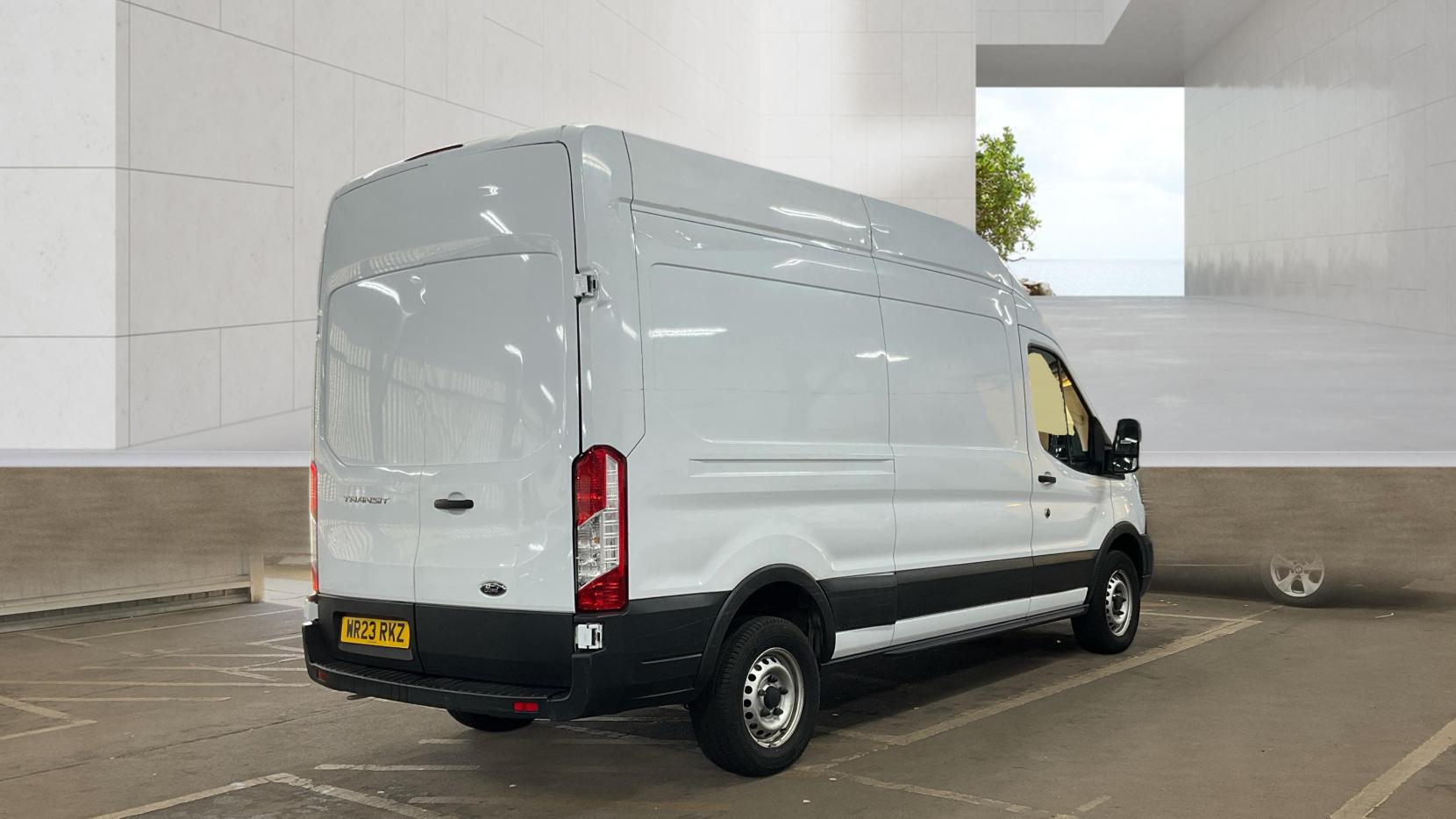 Ford Transit 2.0 350 EcoBlue Leader Panel Van 5dr Diesel Manual RWD L3 H3 Euro 6 (s/s) (130 ps)