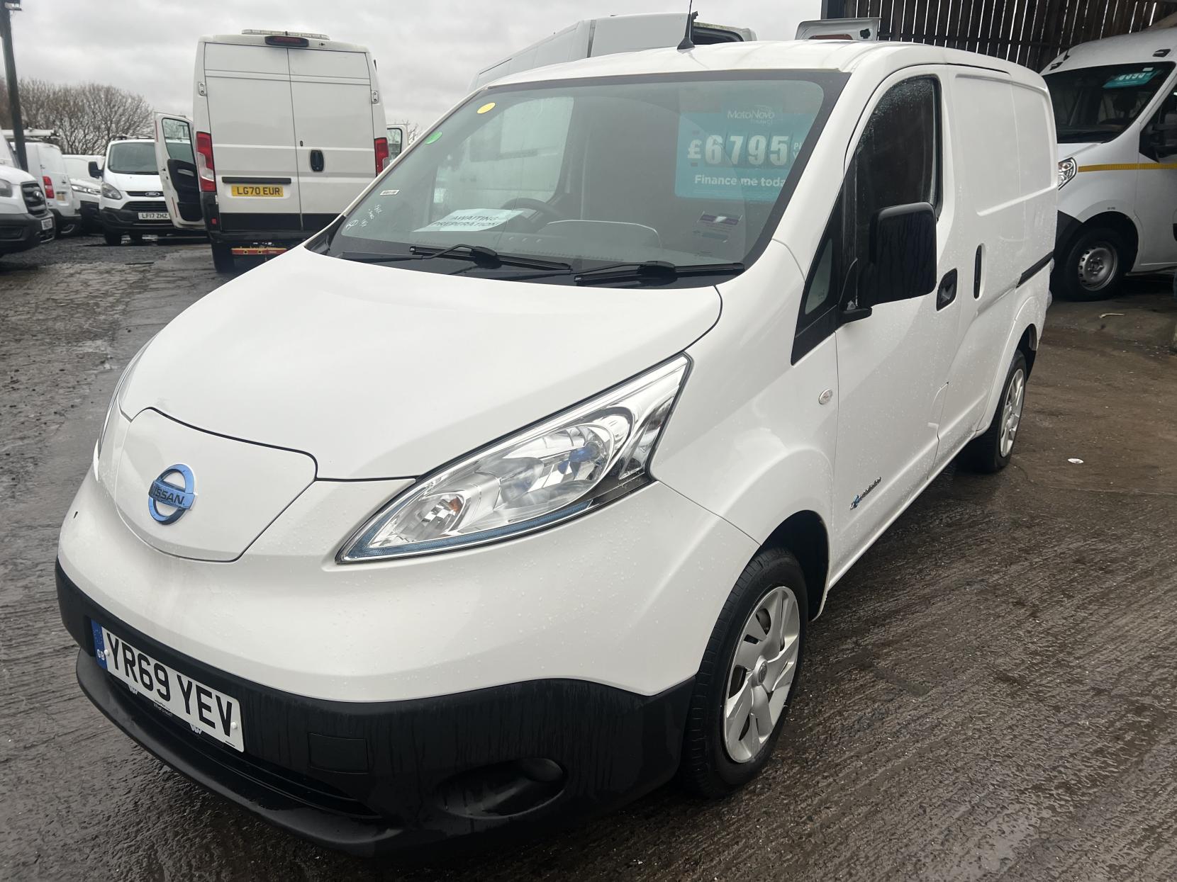 Nissan e-NV200 40kWh Visia Panel Van 5dr Electric Auto SWB (109 ps)