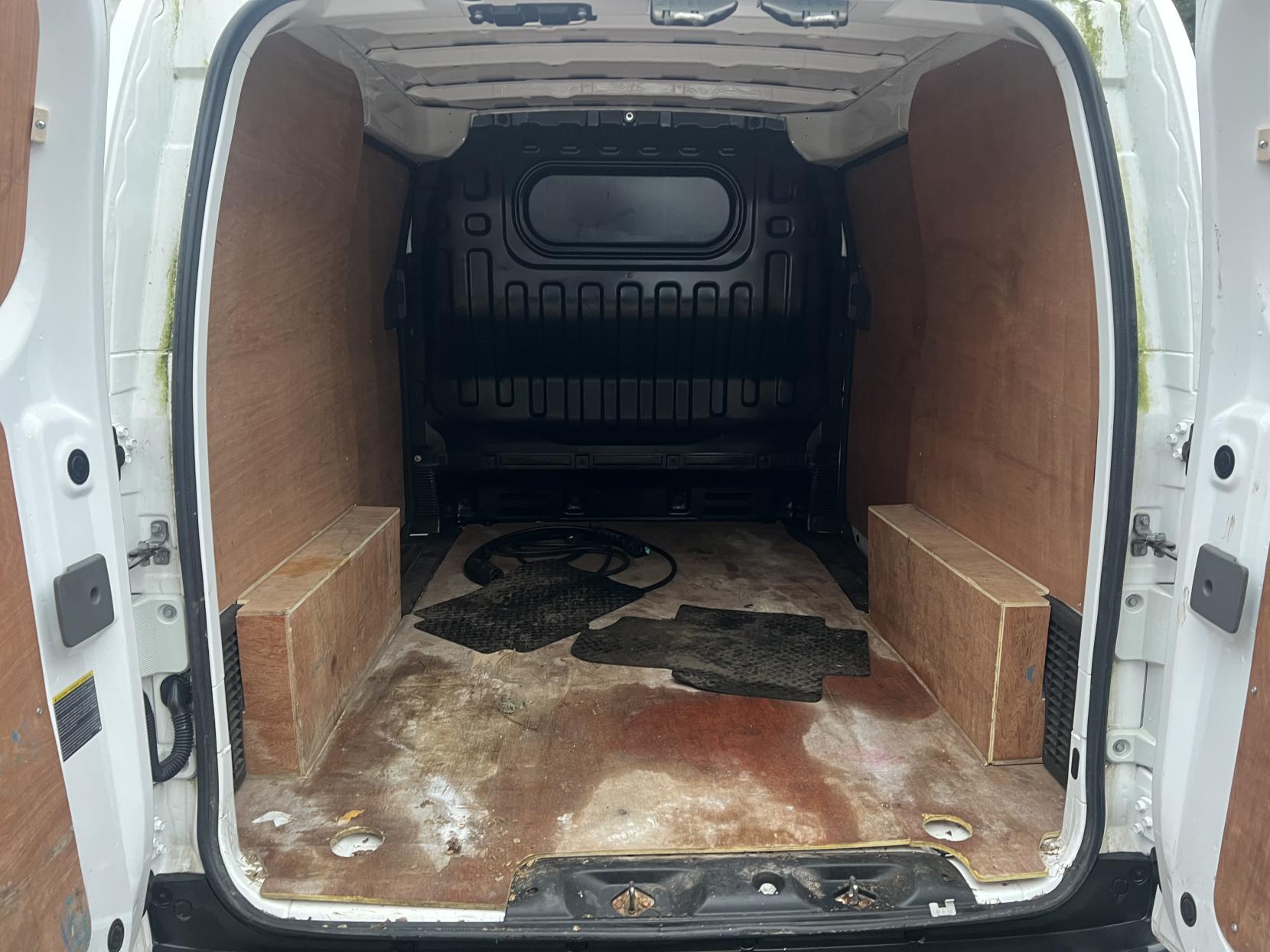 Nissan e-NV200 40kWh Visia Panel Van 5dr Electric Auto SWB (109 ps)