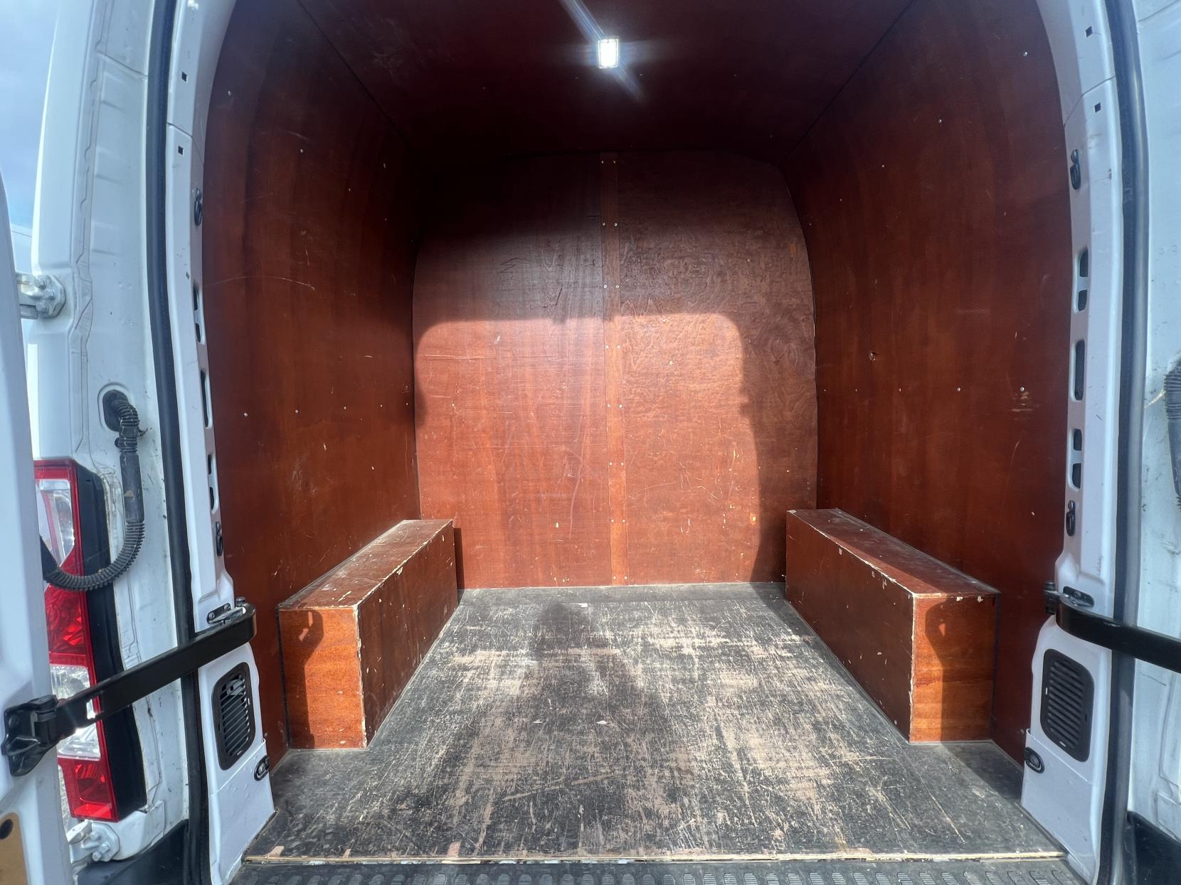 Vauxhall Movano 2.3 CDTi 3500 Panel Van 5dr Diesel Manual FWD L3 H2 Euro 5 (110 ps)