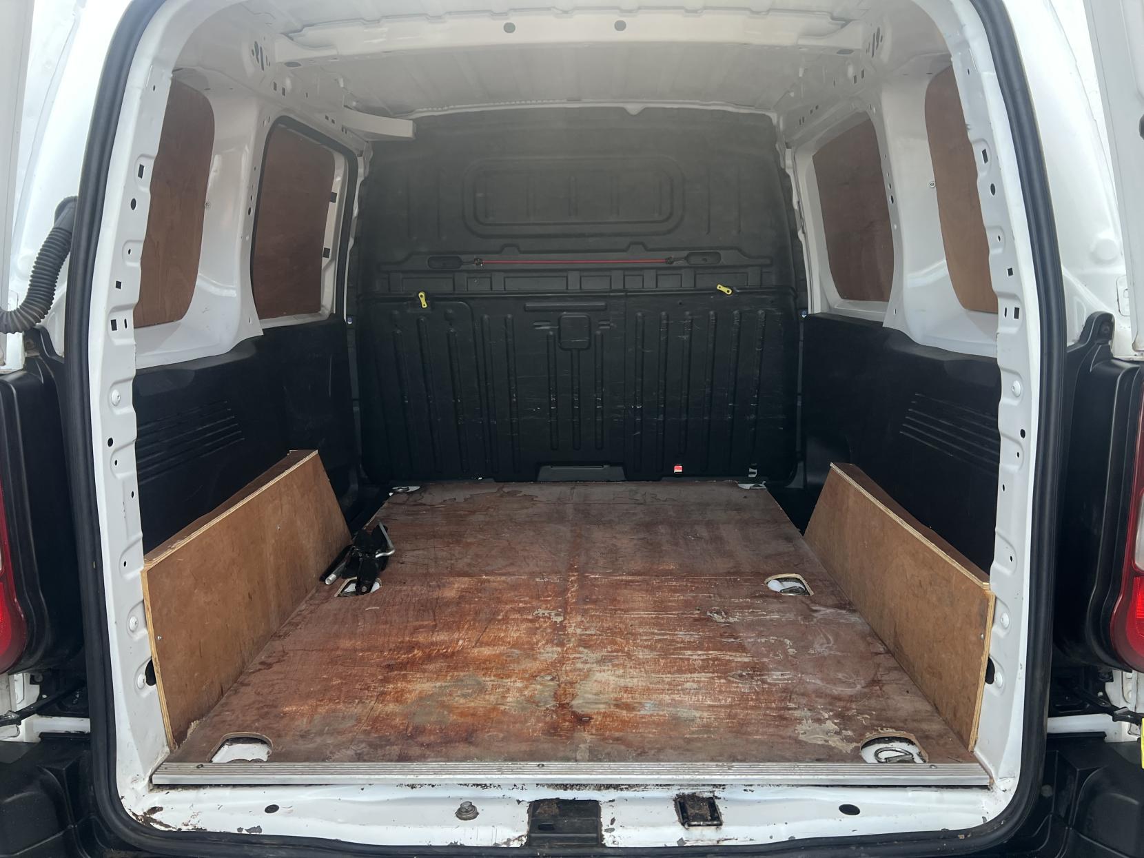 Citroen Berlingo 1.5 BlueHDi 1000 Enterprise M Pro Panel Van 5dr Diesel Manual SWB Euro 6 (s/s) (100 ps)