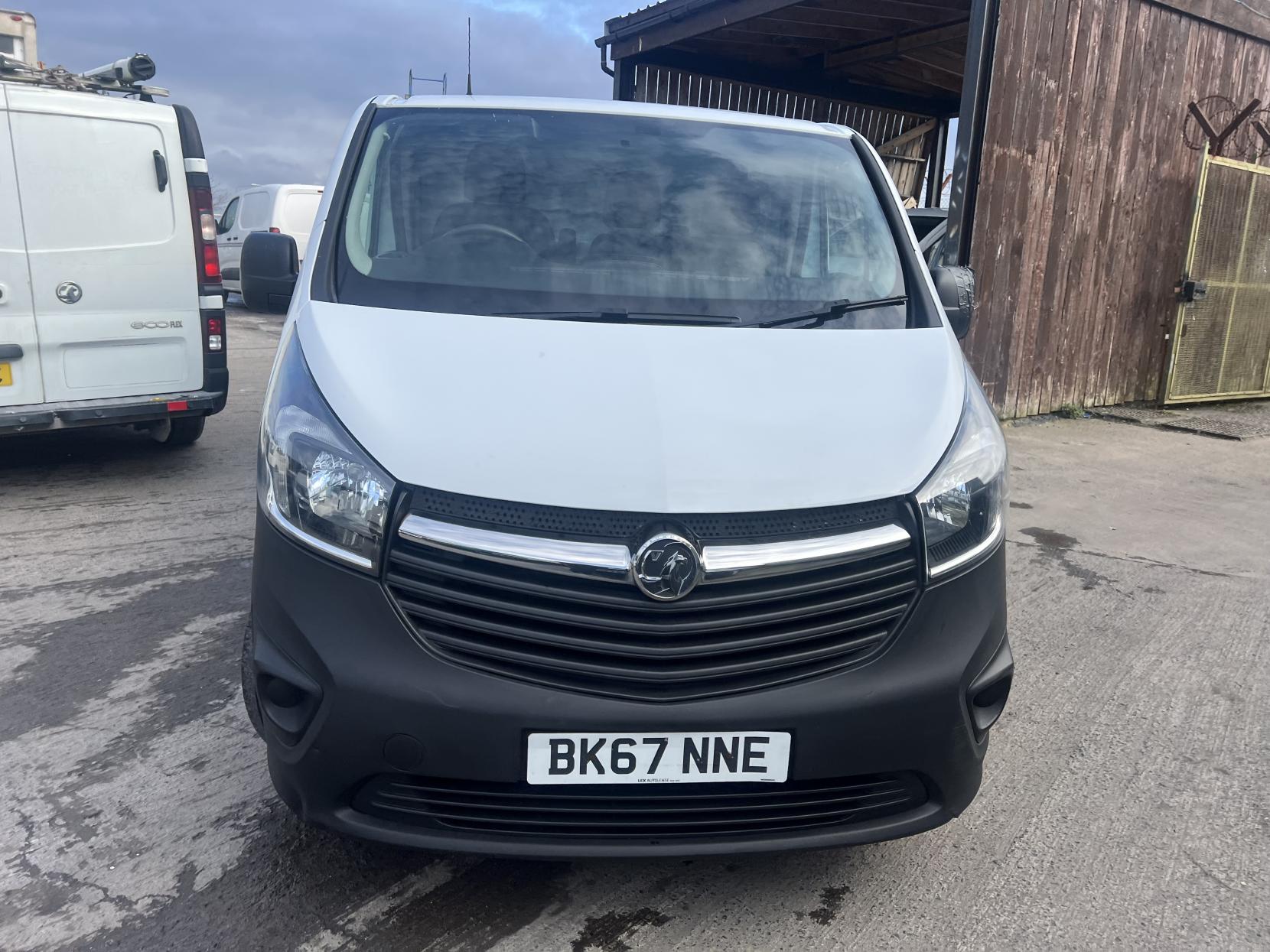 Vauxhall Vivaro 1.6 CDTi 2900 Panel Van 5dr Diesel Manual L2 H1 Euro 6 (s/s) (95 ps)