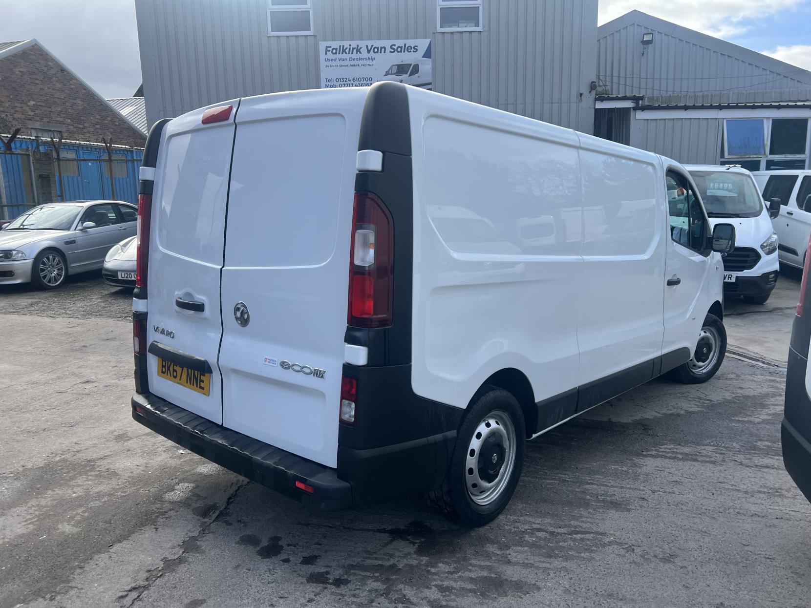 Vauxhall Vivaro 1.6 CDTi 2900 Panel Van 5dr Diesel Manual L2 H1 Euro 6 (s/s) (95 ps)