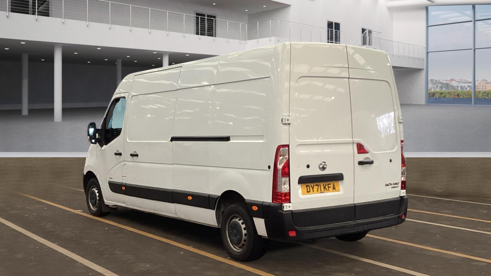 Vauxhall Movano 2.3 CDTi 3500 BiTurbo Edition Panel Van 5dr Diesel Manual FWD L3 H2 Euro 6 (135 ps)