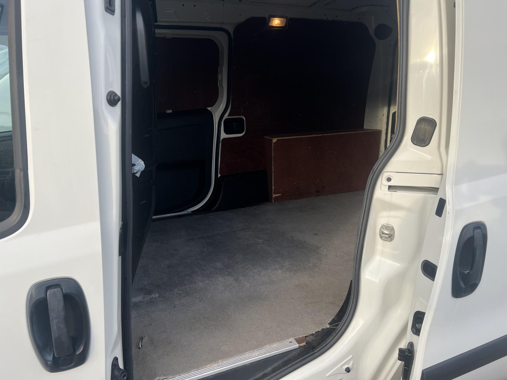 Fiat Doblo 1.6 MultiJetII Maxi Tecnico Panel Van 6dr Diesel Manual L2 H1 Euro 6 (s/s) (105 bhp)