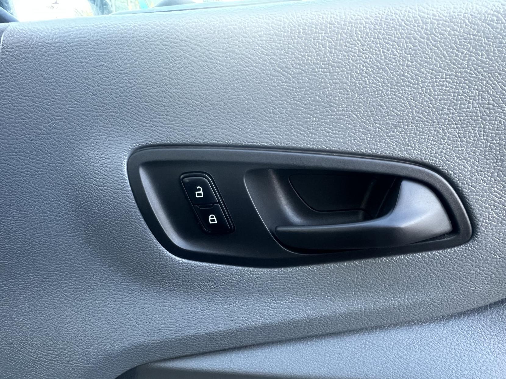 Ford Transit 2.0 350 EcoBlue Panel Van 5dr Diesel Manual RWD L3 H3 Euro 6 (130 ps)