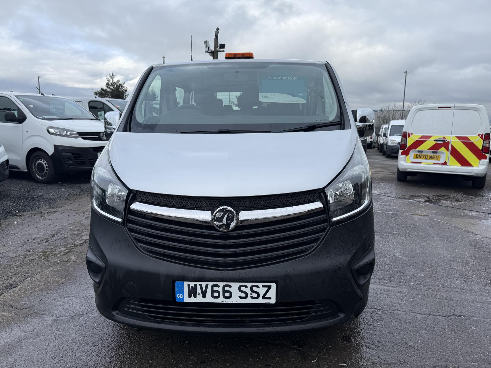 Vauxhall Vivaro 1.6 Combi Van (2014 - 2019)