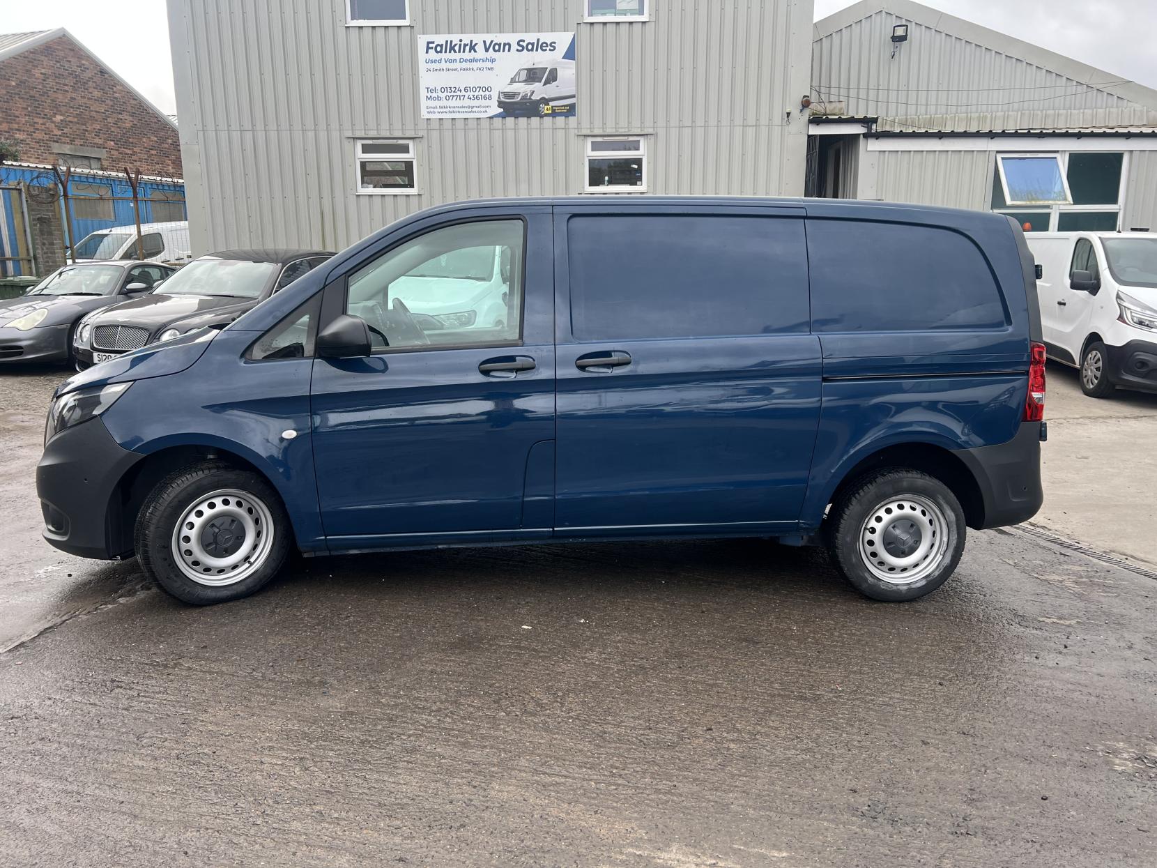 Mercedes-Benz Vito 1.6 111 CDI Panel Van 5dr Diesel Manual FWD L1 Euro 5 (114 ps)