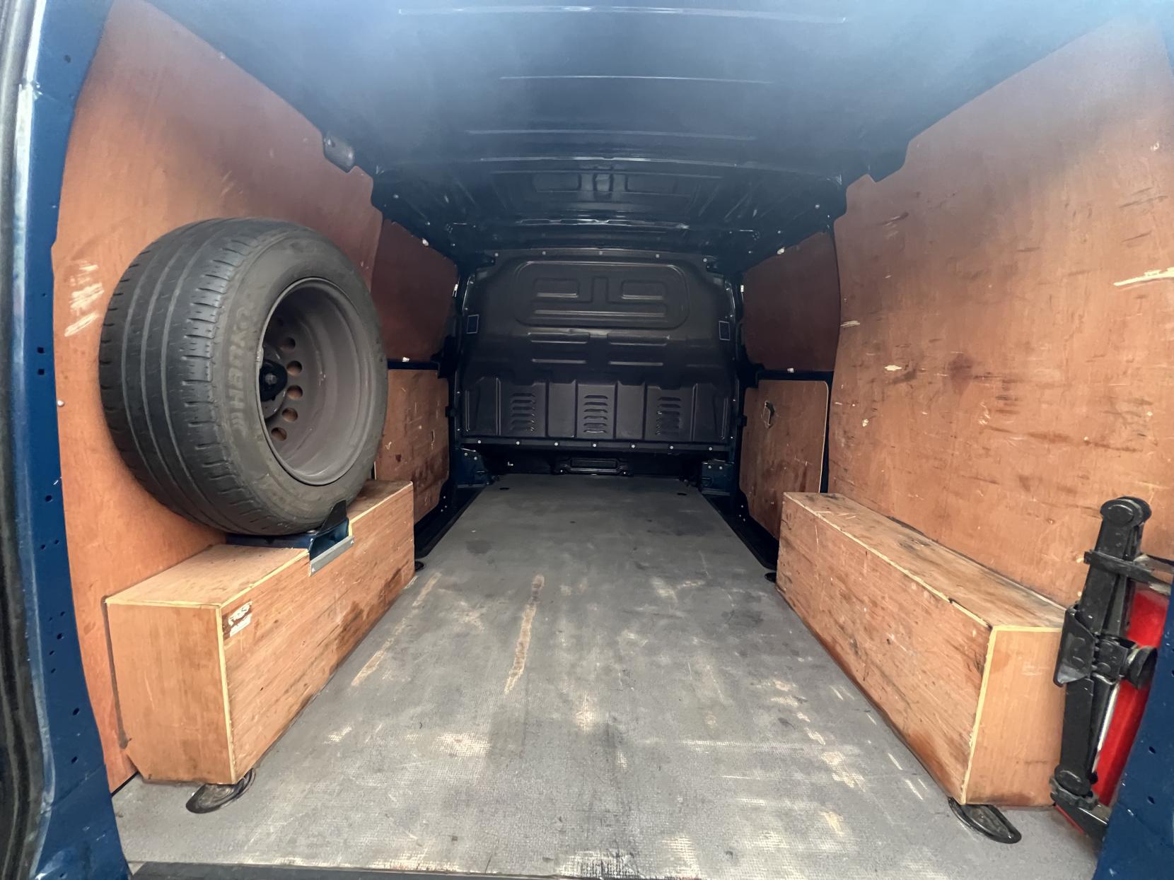 Mercedes-Benz Vito 1.6 111 CDI Panel Van 5dr Diesel Manual FWD L1 Euro 5 (114 ps)