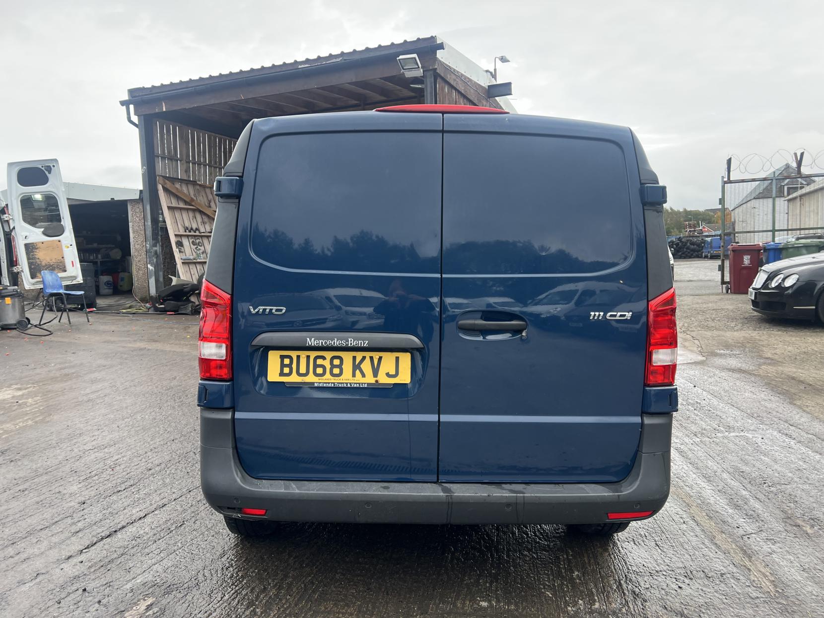 Mercedes-Benz Vito 1.6 111 CDI Panel Van 5dr Diesel Manual FWD L1 Euro 5 (114 ps)