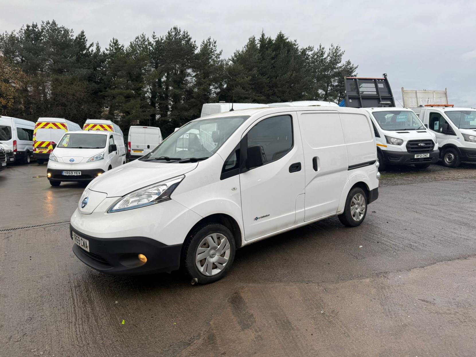 Nissan e-NV200 40kWh Visia Panel Van 5dr Electric Auto SWB (109 ps)