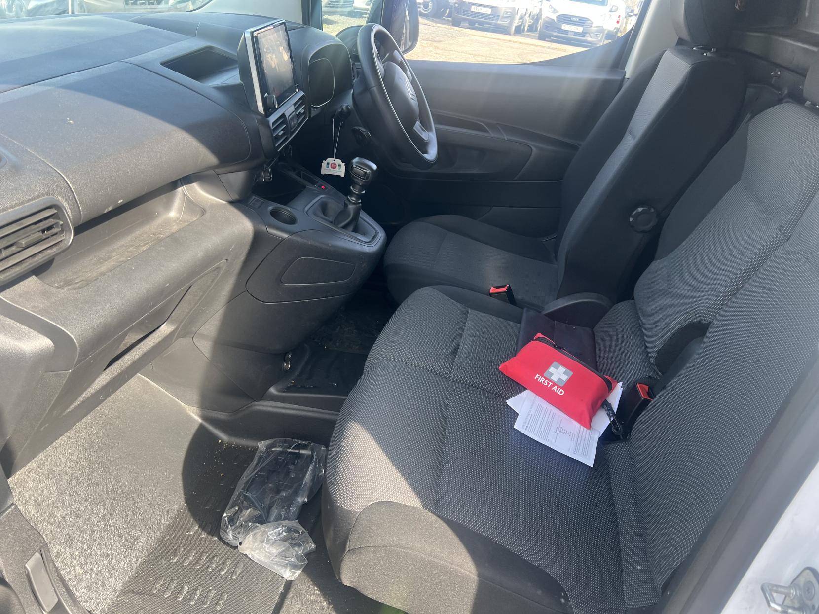 Citroen Berlingo 1.5 BlueHDi 950 Enterprise XL Pro Panel Van 6dr Diesel Manual LWB Euro 6 (s/s) (100 ps)