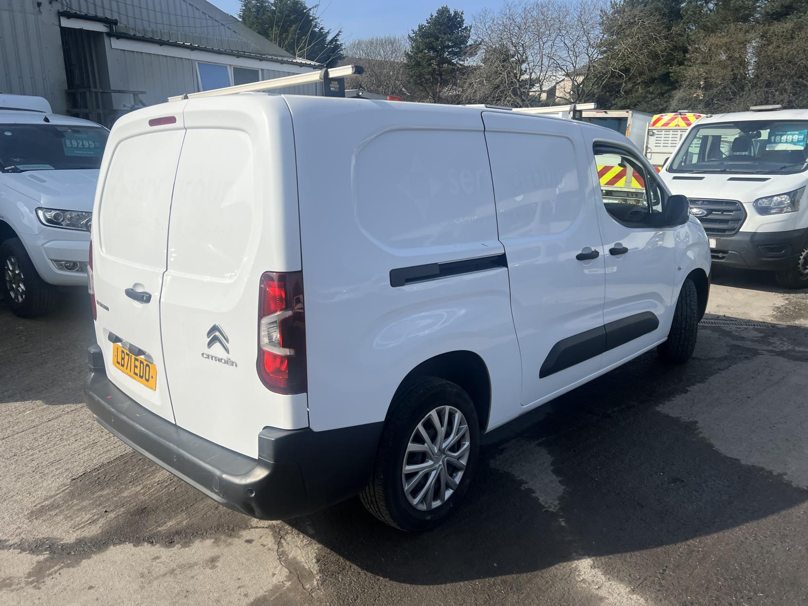 Citroen Berlingo 1.5 BlueHDi 950 Enterprise XL Pro Panel Van 6dr Diesel Manual LWB Euro 6 (s/s) (100 ps)