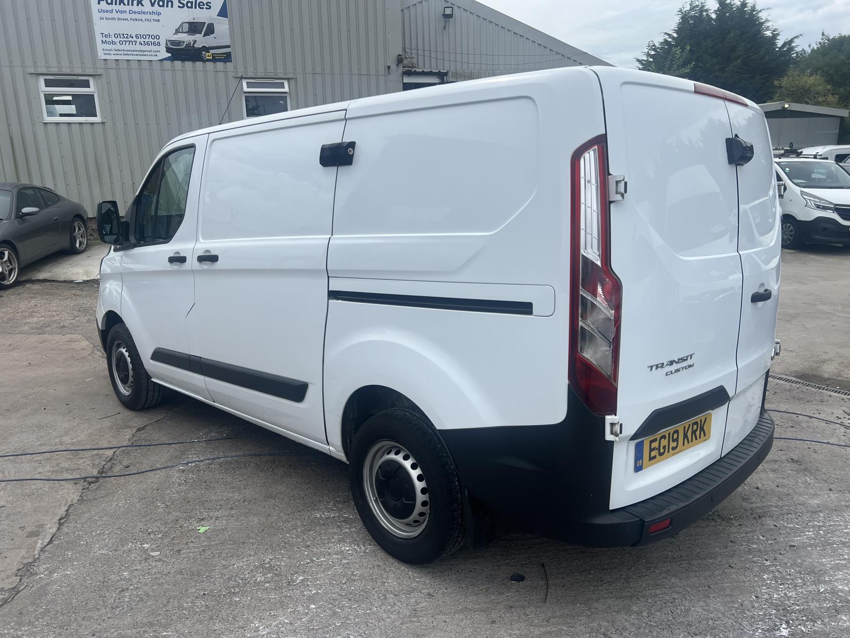 Ford Transit Custom 2.0 280 EcoBlue Panel Van 5dr Diesel Manual L1 H1 Euro 6 (105 ps)
