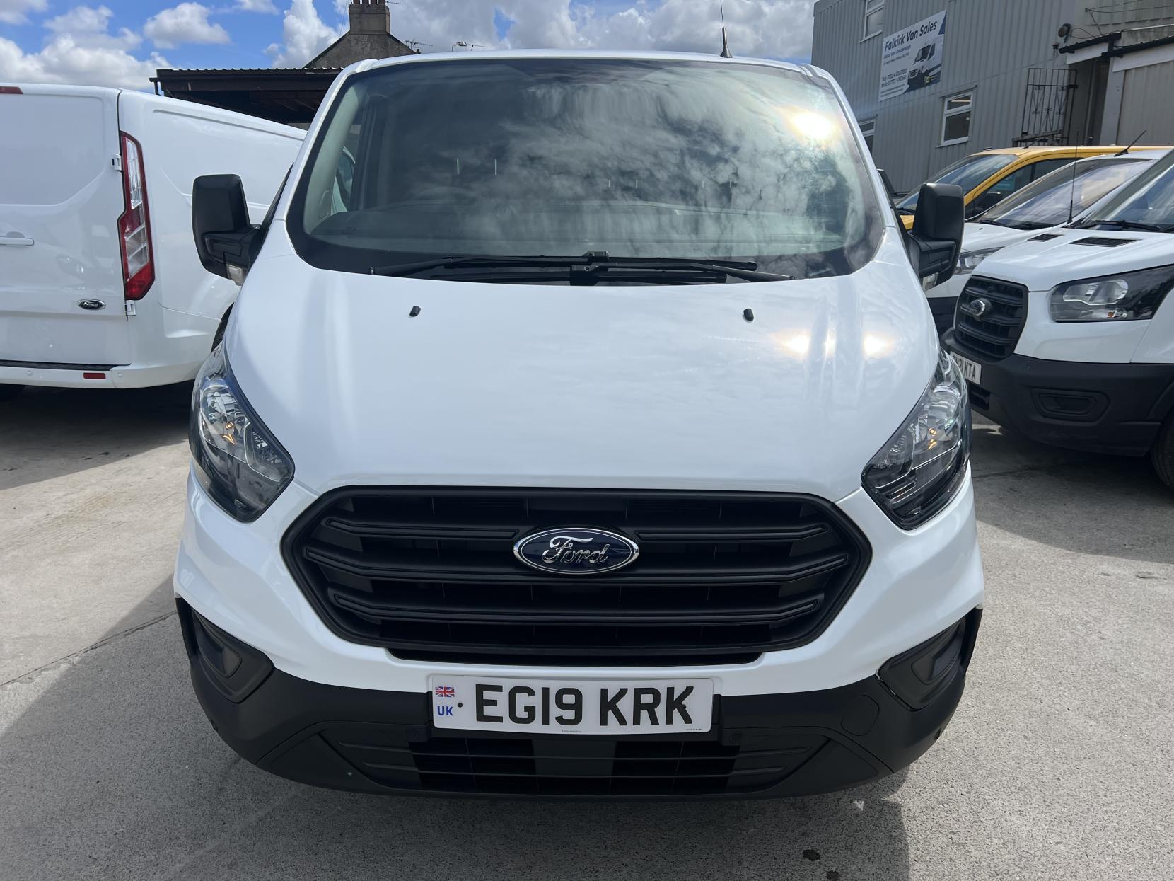 Ford Transit Custom 2.0 280 EcoBlue Panel Van 5dr Diesel Manual L1 H1 Euro 6 (105 ps)