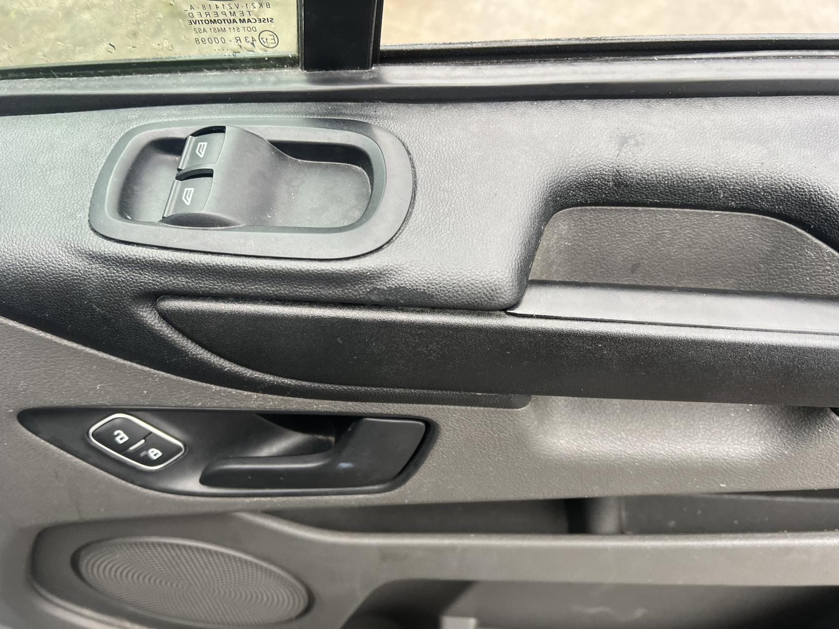 Ford Transit Custom 2.0 300 EcoBlue Leader Panel Van 5dr Diesel Manual L1 H1 Euro 6 (s/s) (105 ps)