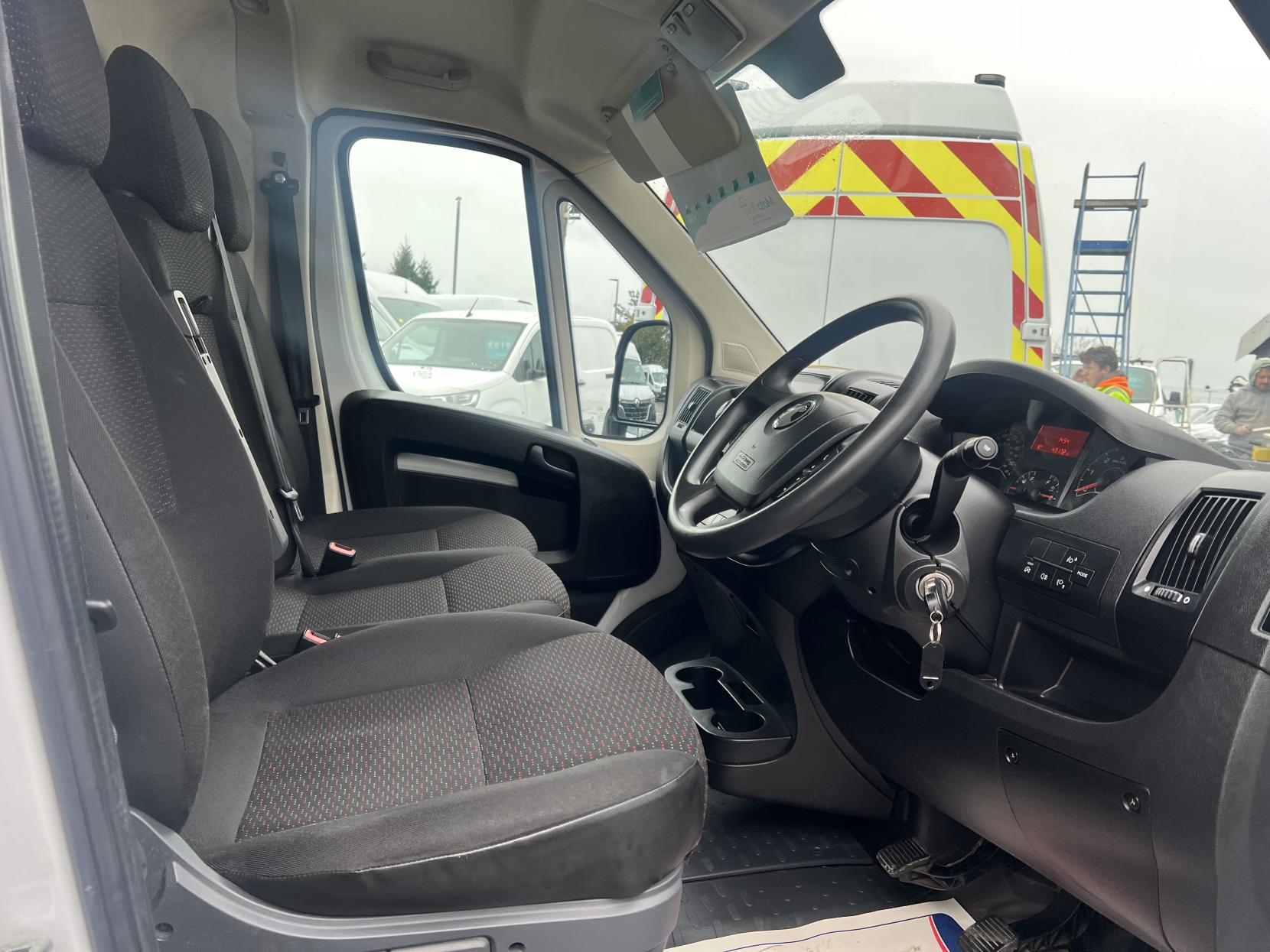 Vauxhall Movano 2.2 CDTi 3500 BiTurbo Prime Panel Van 5dr Diesel Manual FWD L3 H2 Euro 6 (s/s) (140 ps)