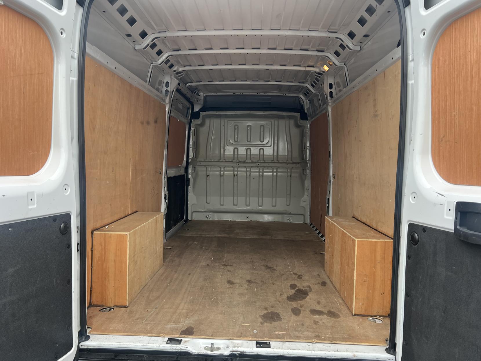 Vauxhall Movano 2.2 CDTi 3500 BiTurbo Prime Panel Van 5dr Diesel Manual FWD L3 H2 Euro 6 (s/s) (140 ps)