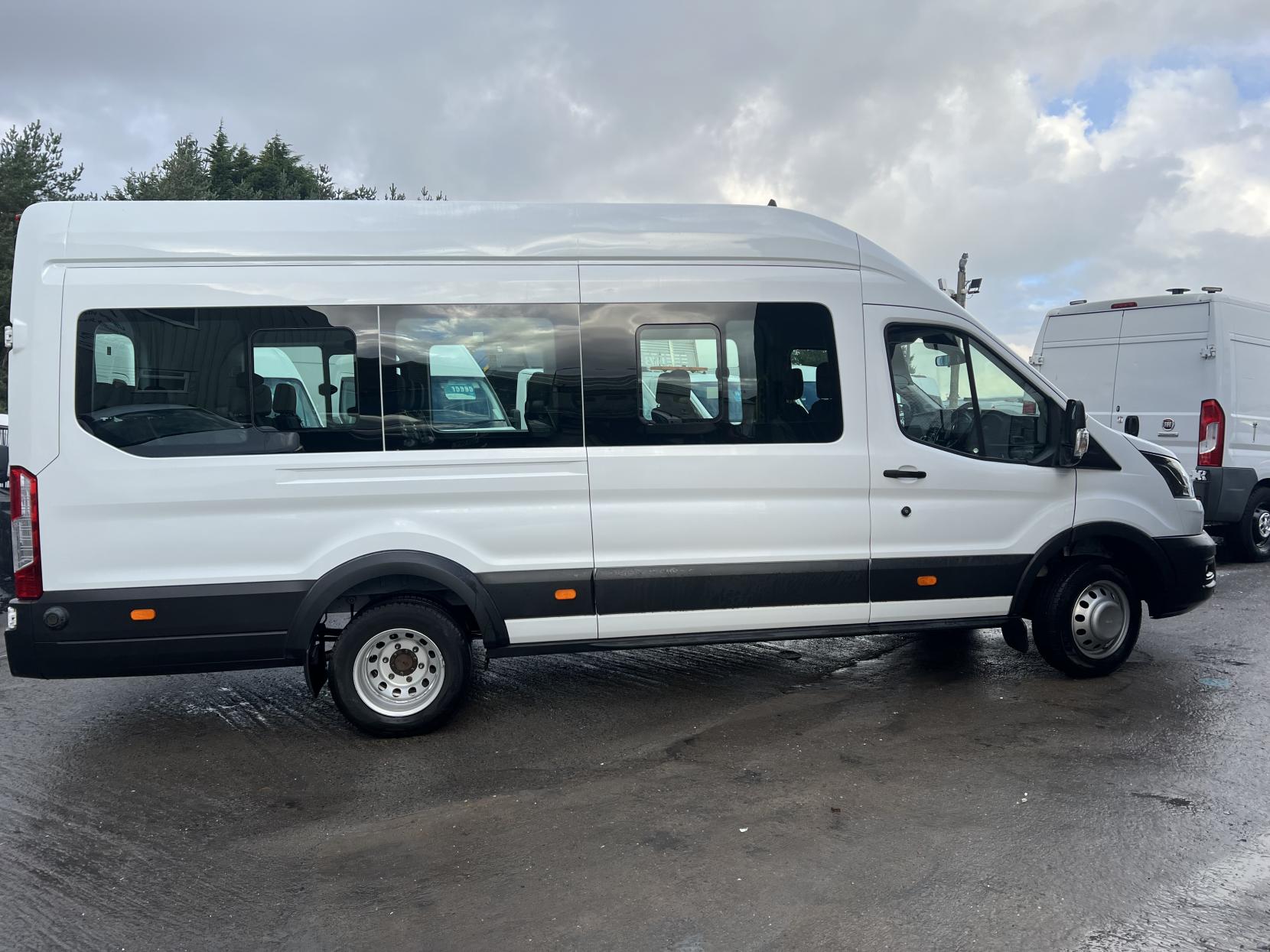 Ford Transit 2.0 Trend Minibus LCV (2019 - )