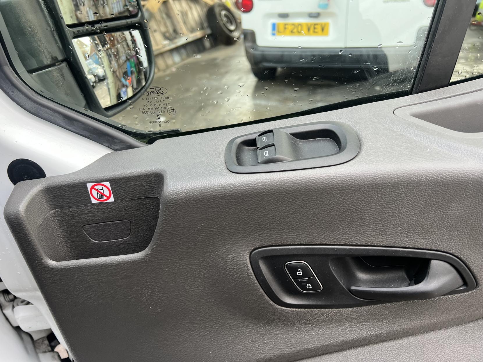 Ford Transit 2.0 Trend Minibus LCV (2019 - )