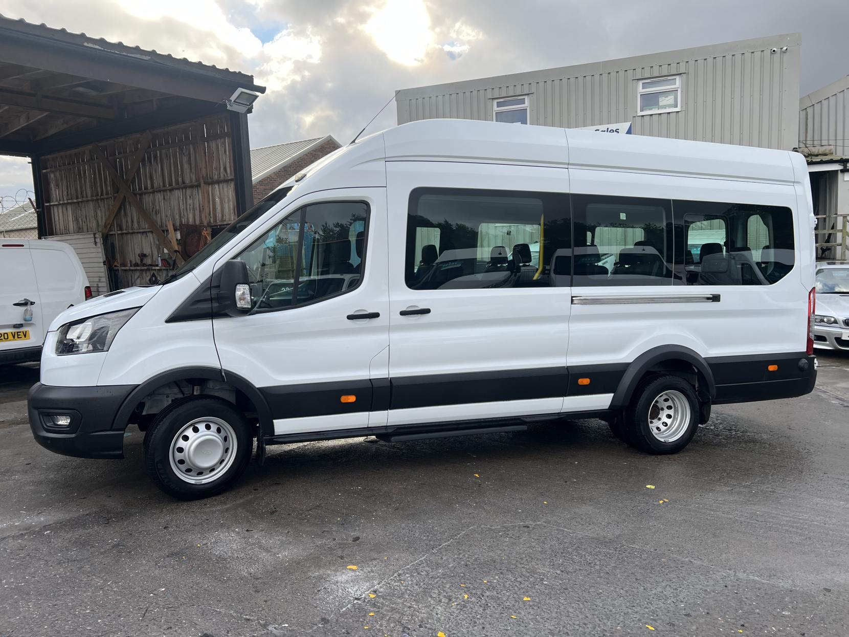 Ford Transit 2.0 Trend Minibus LCV (2019 - )