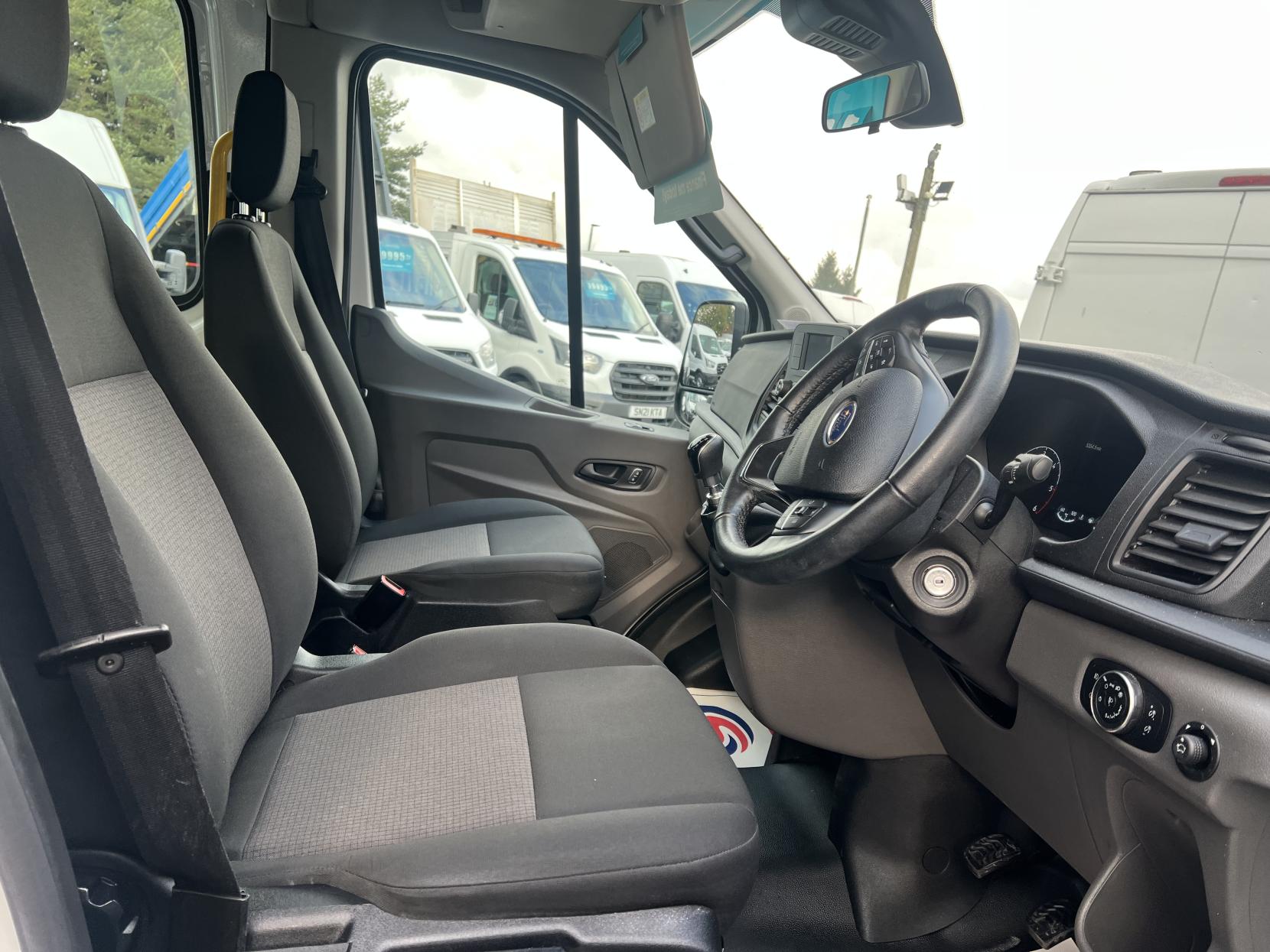 Ford Transit 2.0 Trend Minibus LCV (2019 - )