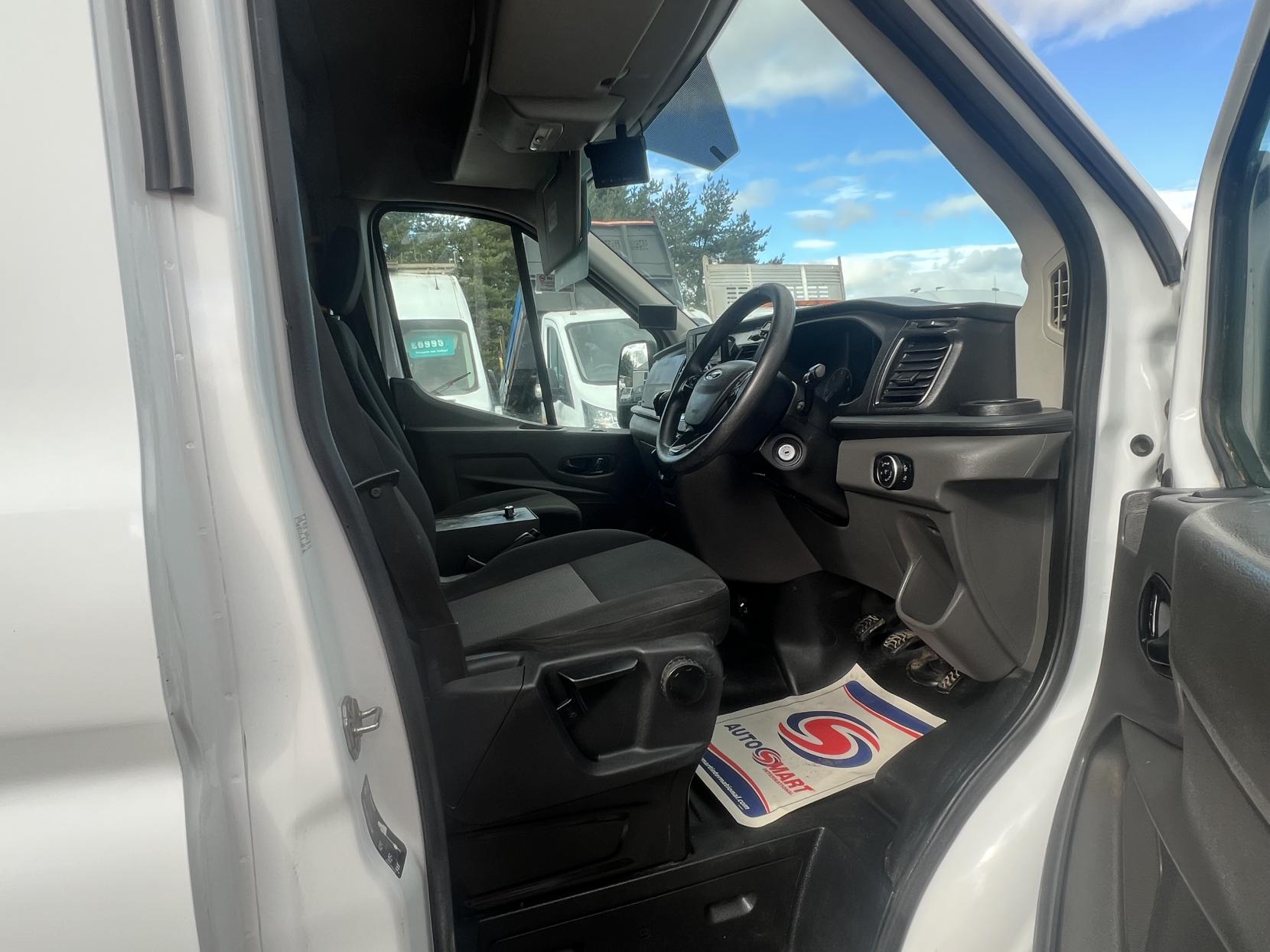 Ford Transit 2.0 350 EcoBlue Leader Panel Van 5dr Diesel Manual FWD L2 H2 Euro 6 (s/s) (170 ps)