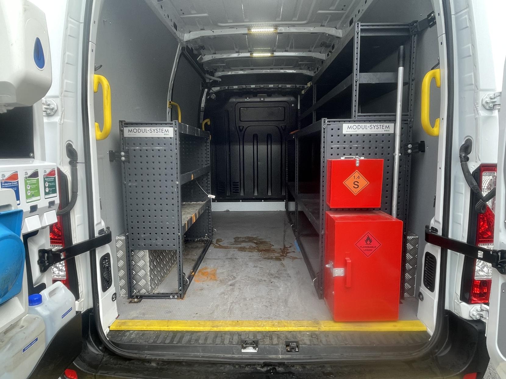 Vauxhall Movano 2.3 CDTi 3500 Panel Van 5dr Diesel Manual FWD L2 H2 Euro 6 (130 ps)