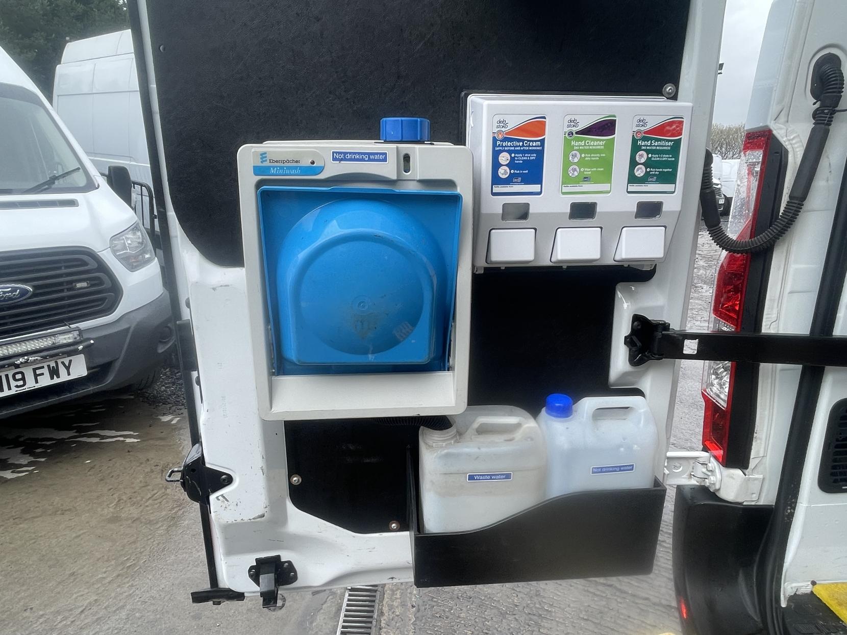 Vauxhall Movano 2.3 CDTi 3500 Panel Van 5dr Diesel Manual FWD L2 H2 Euro 6 (130 ps)