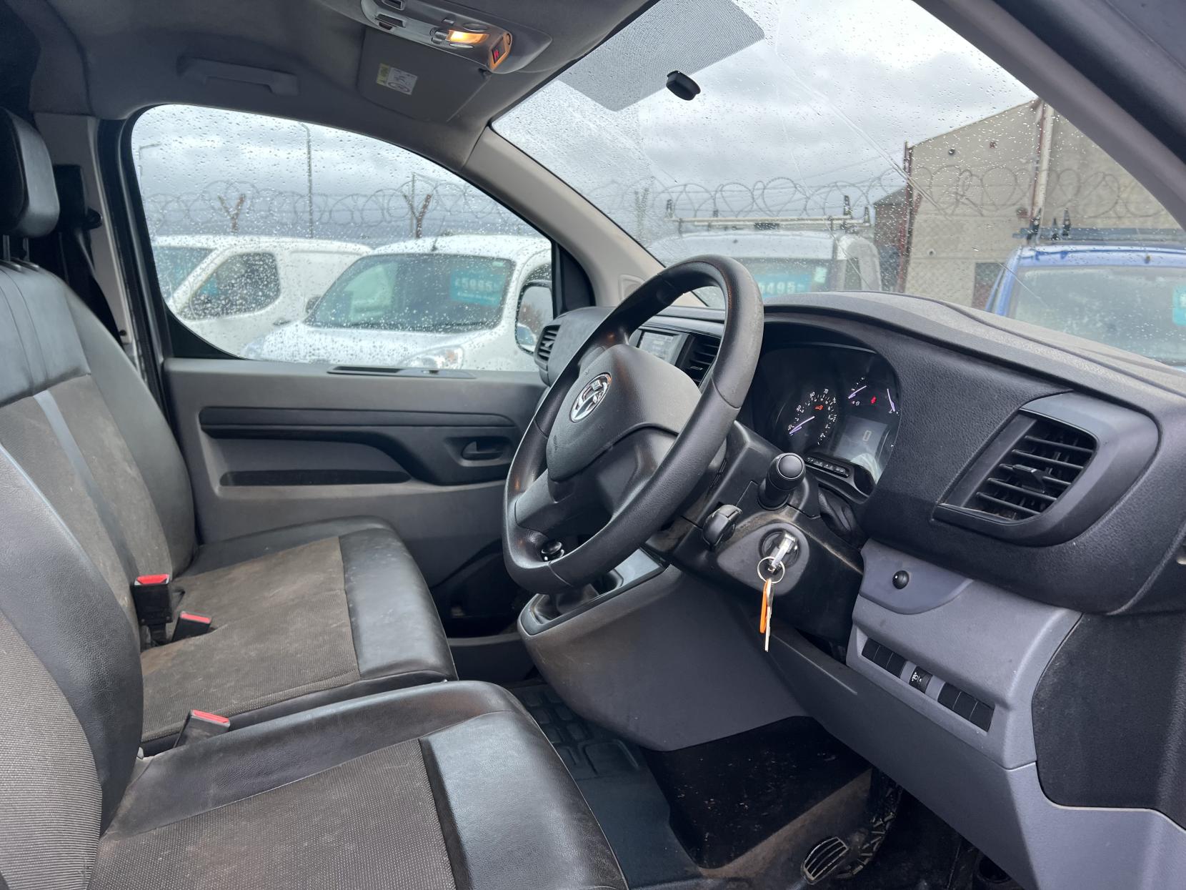 Vauxhall Vivaro 1.5 Turbo D 2700 Edition Panel Van 5dr Diesel Manual L1 H1 Euro 6 (s/s) (100 ps)