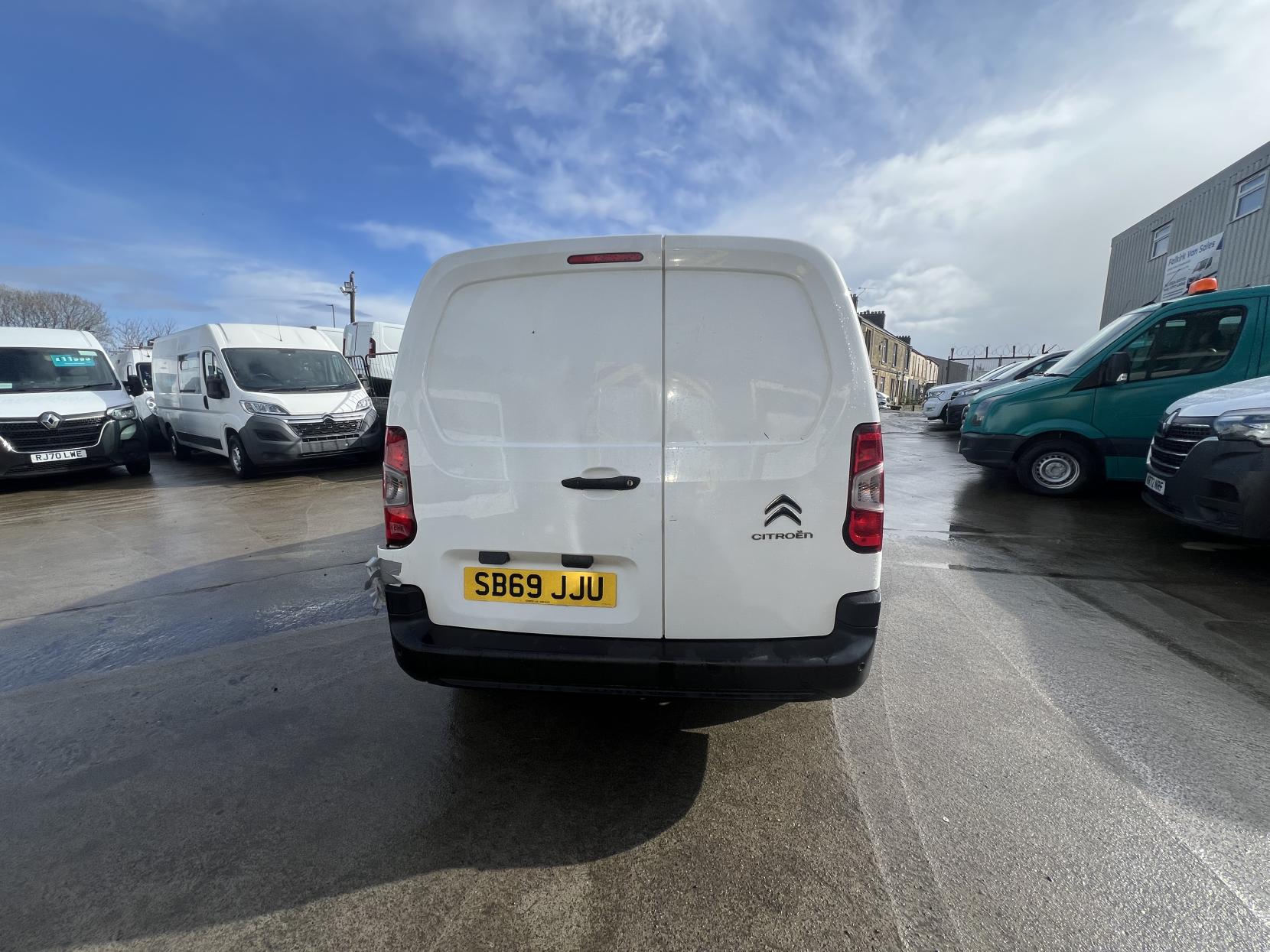 Citroen Berlingo 1.5 BlueHDi 950 Enterprise XL Panel Van 6dr Diesel Manual LWB Euro 6 (s/s) (100 ps)
