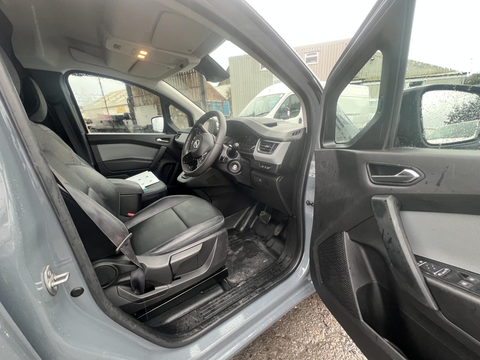 Nissan Townstar 45kWh Acenta Panel Van 6dr Electric Auto L1 (122 ps)