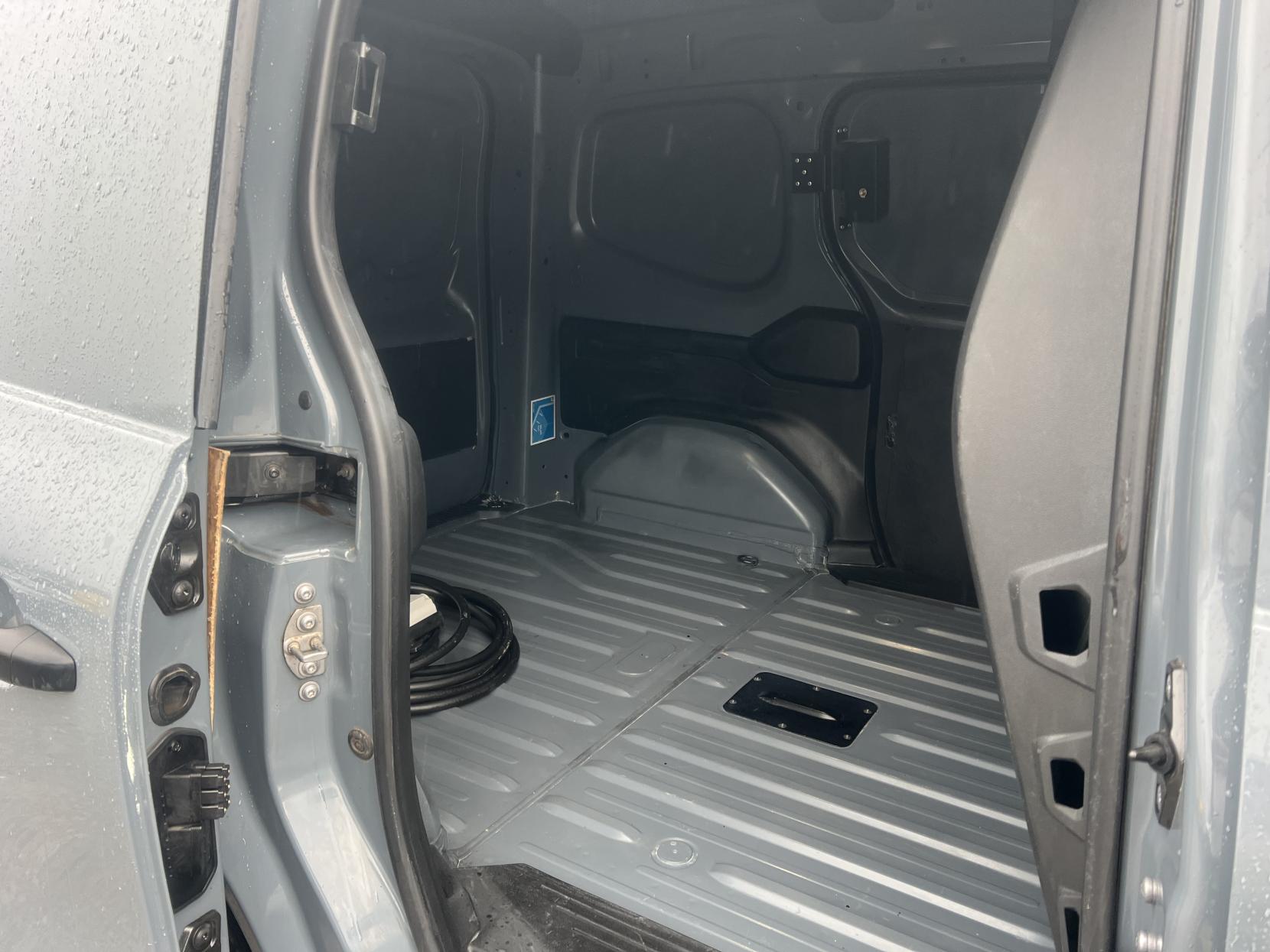 Nissan Townstar 45kWh Acenta Panel Van 6dr Electric Auto L1 (122 ps)