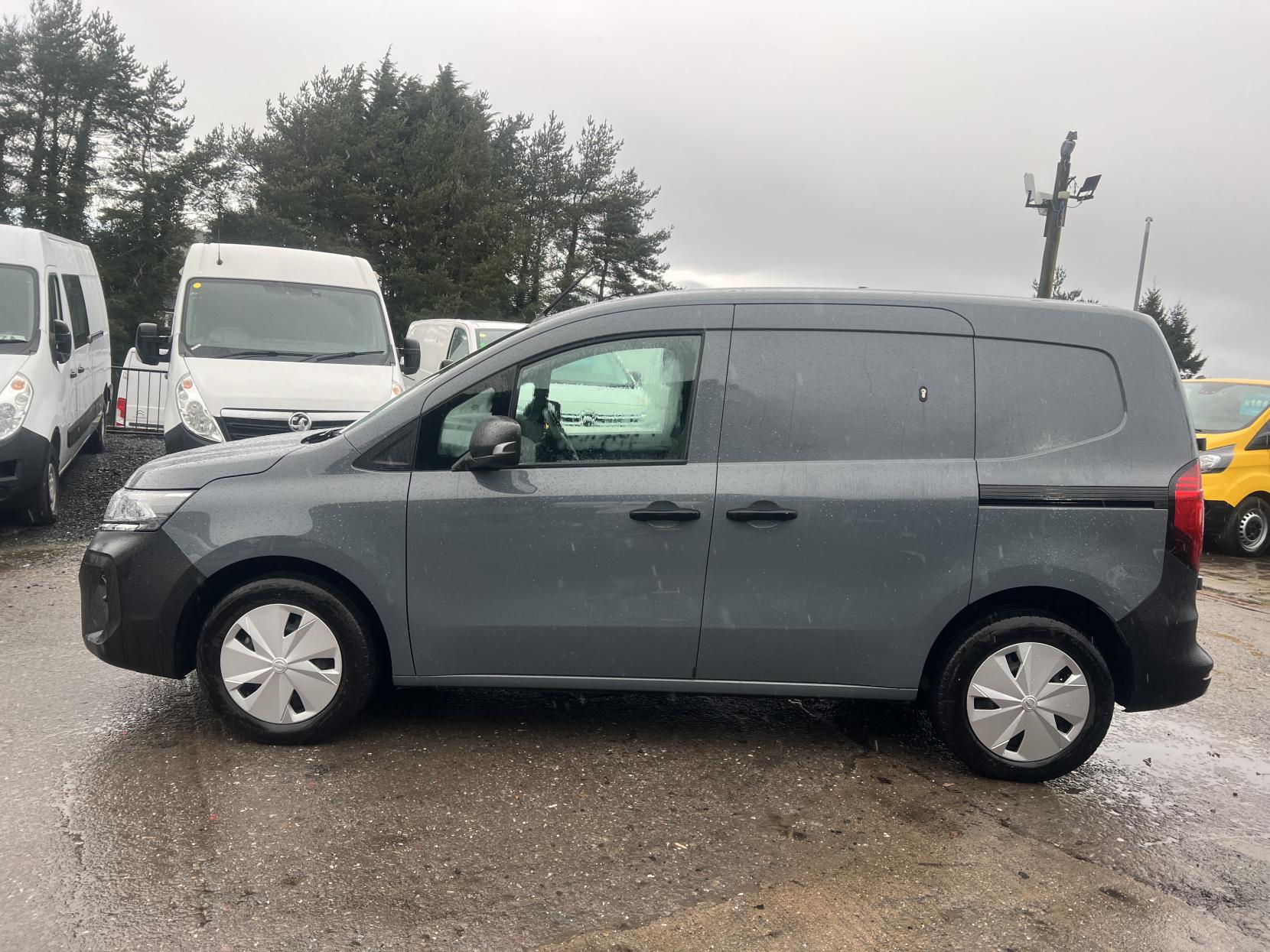Nissan Townstar 45kWh Acenta Panel Van 6dr Electric Auto L1 (122 ps)