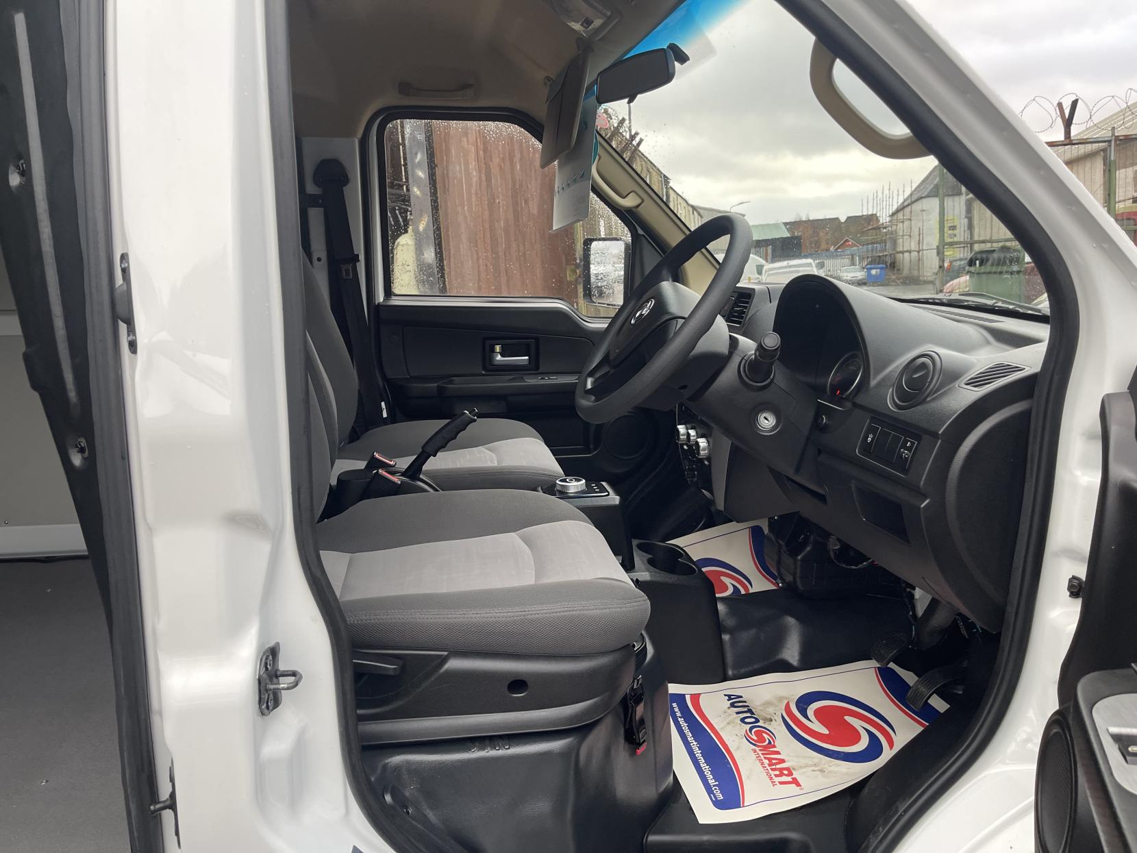 DFSK EC35 39kWh 62 Panel Van 5dr Electric Auto SWB (82 ps)