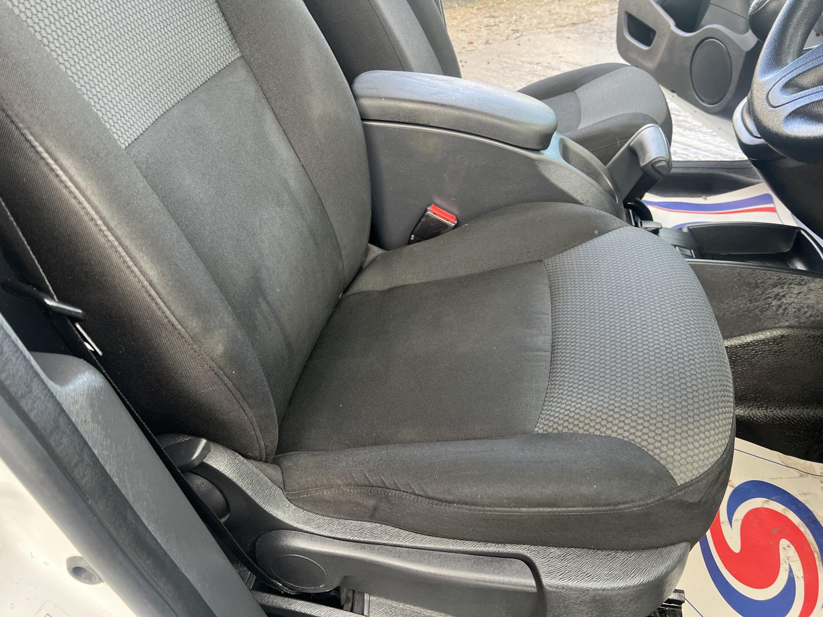 Renault Kangoo Maxi 1.5 Business Panel Van (2015 - 2022)