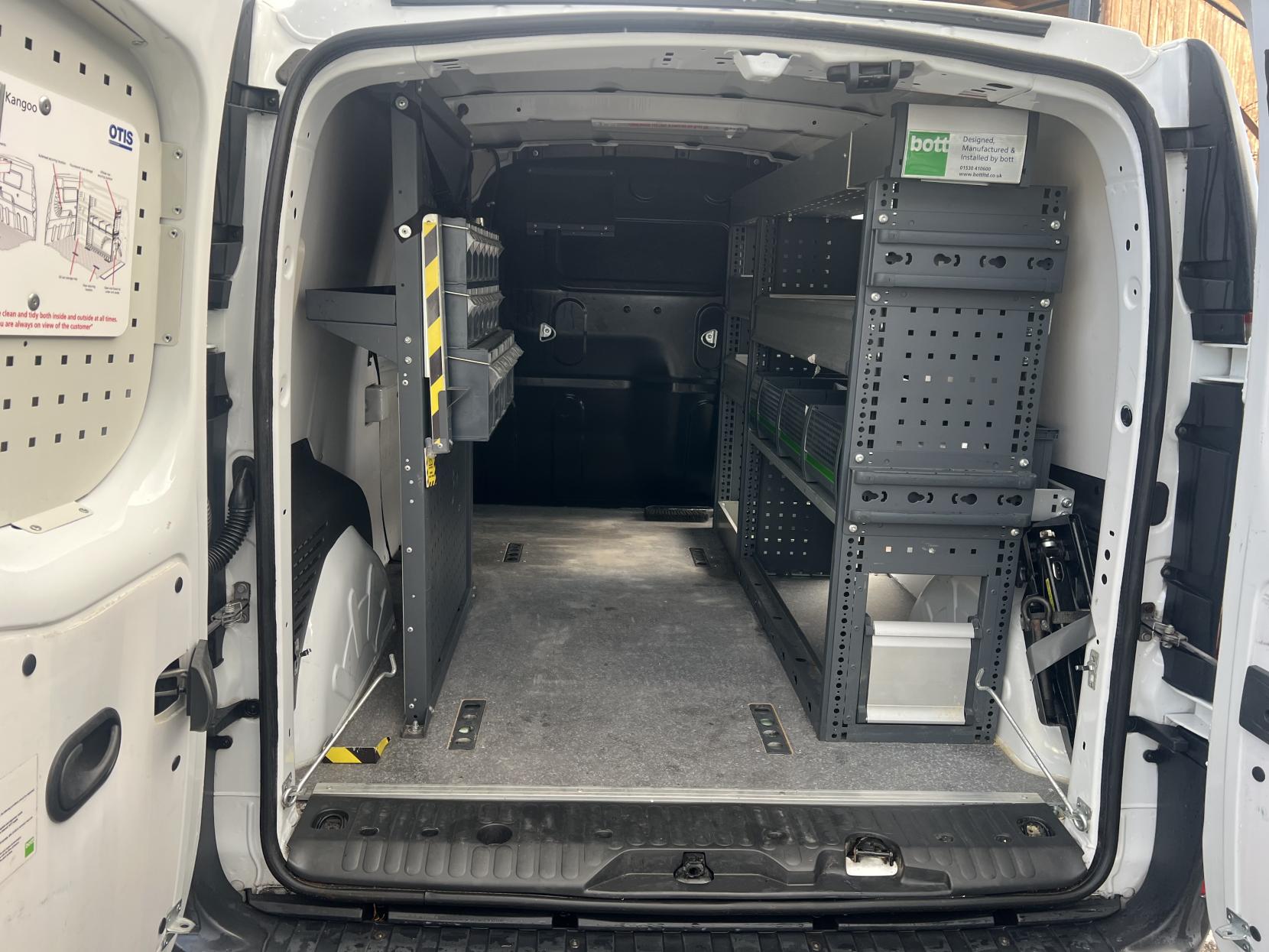 Renault Kangoo Maxi 1.5 Business Panel Van (2015 - 2022)